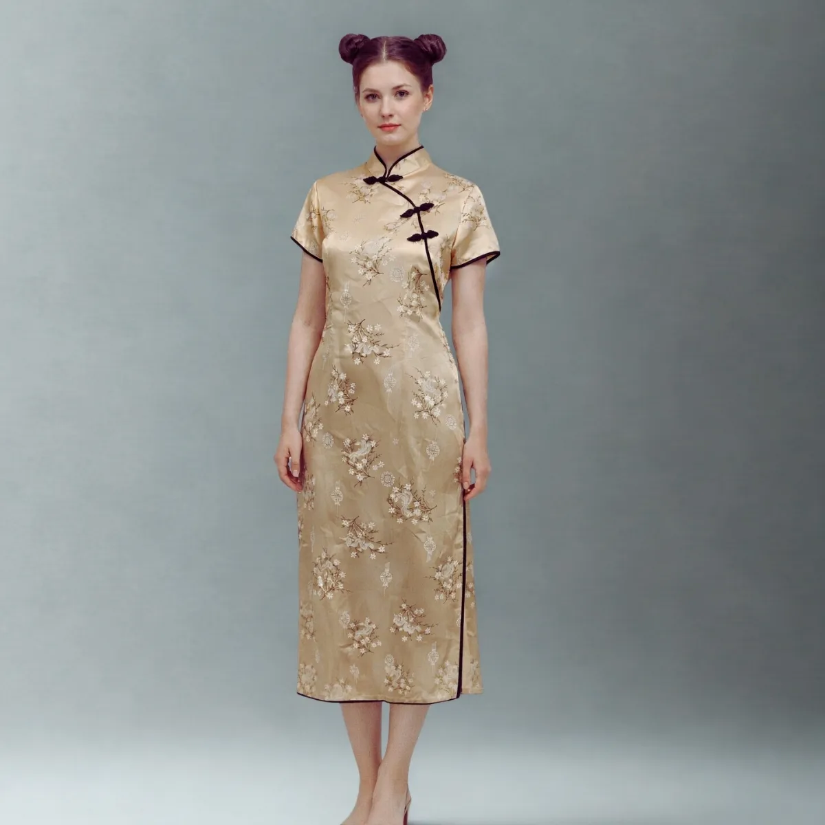 Kinietiško čipao stiliaus suknelė