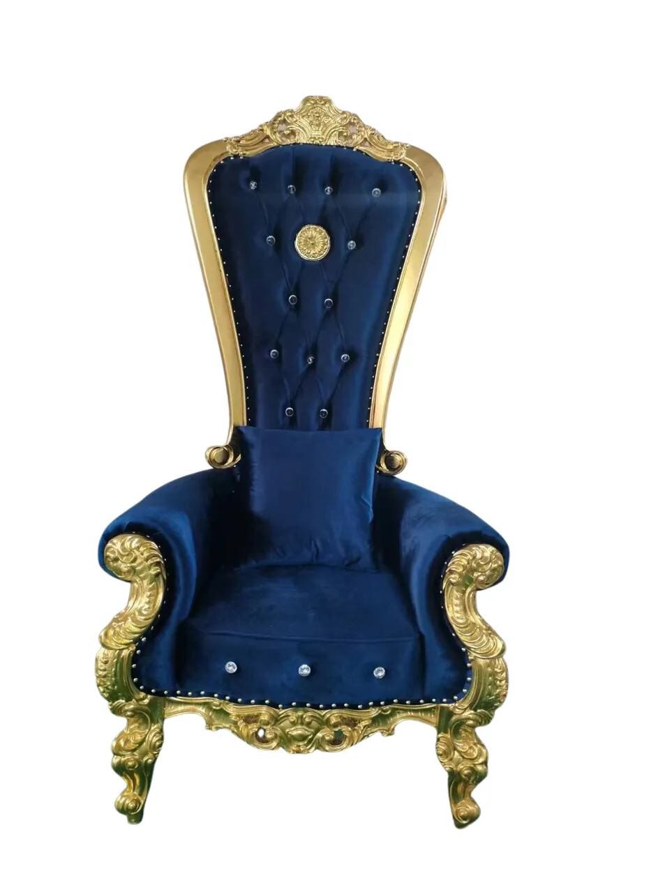 "Chloe" Throne