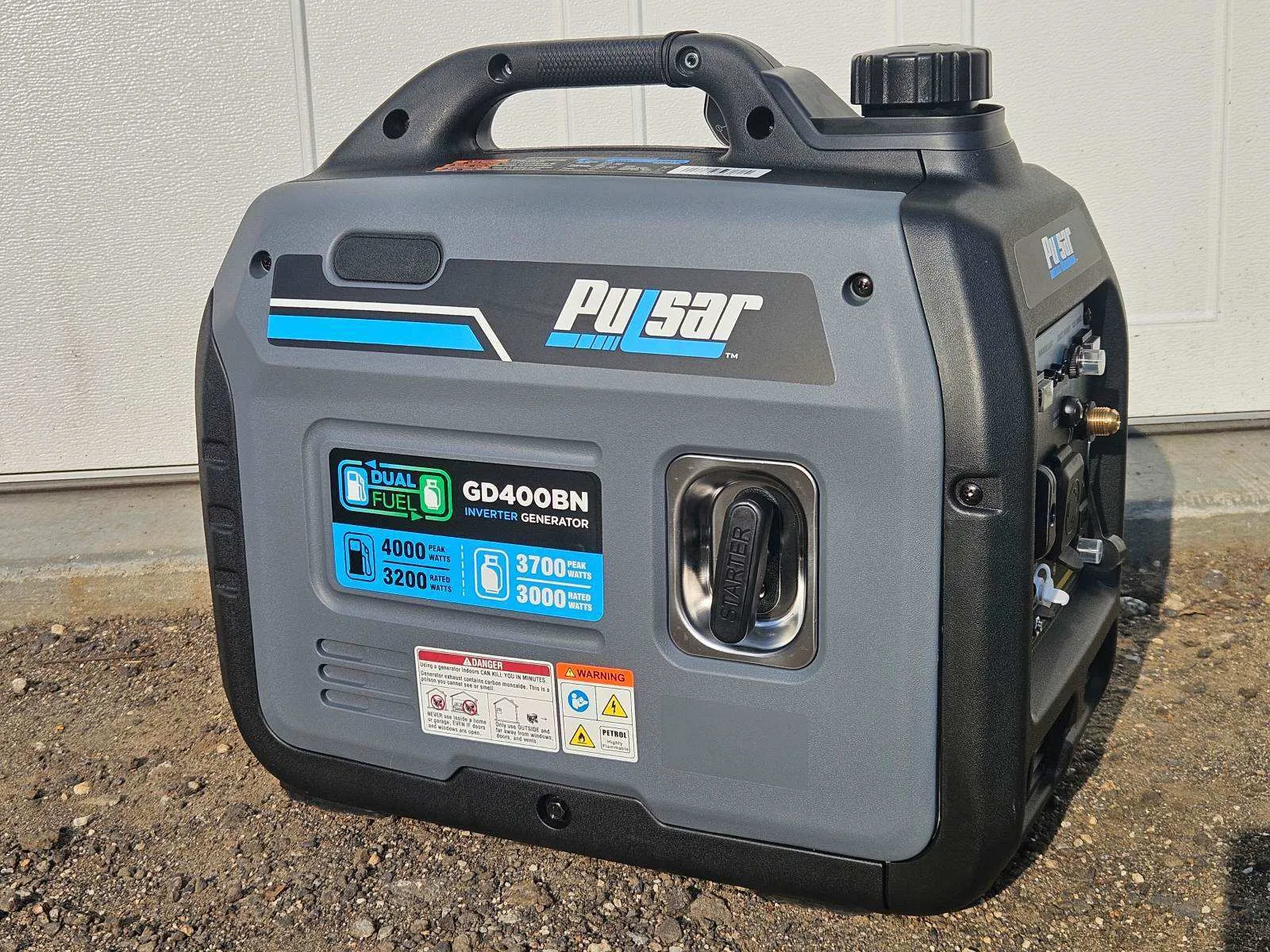 Pulsar 4,000 Watt Duel Fuel Inverter Generator