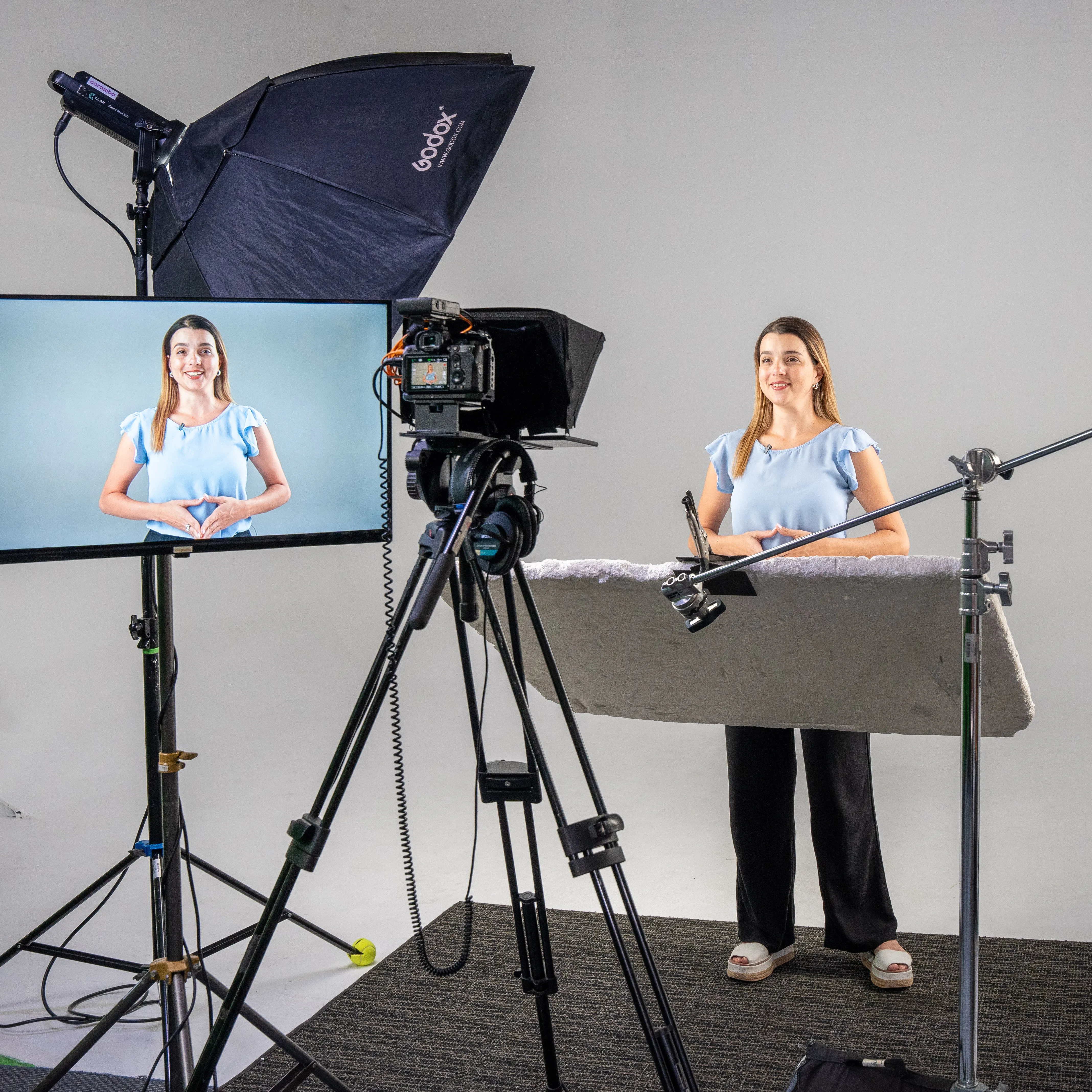 Grabación en Estudio con Teleprompter - Sony A7SIII