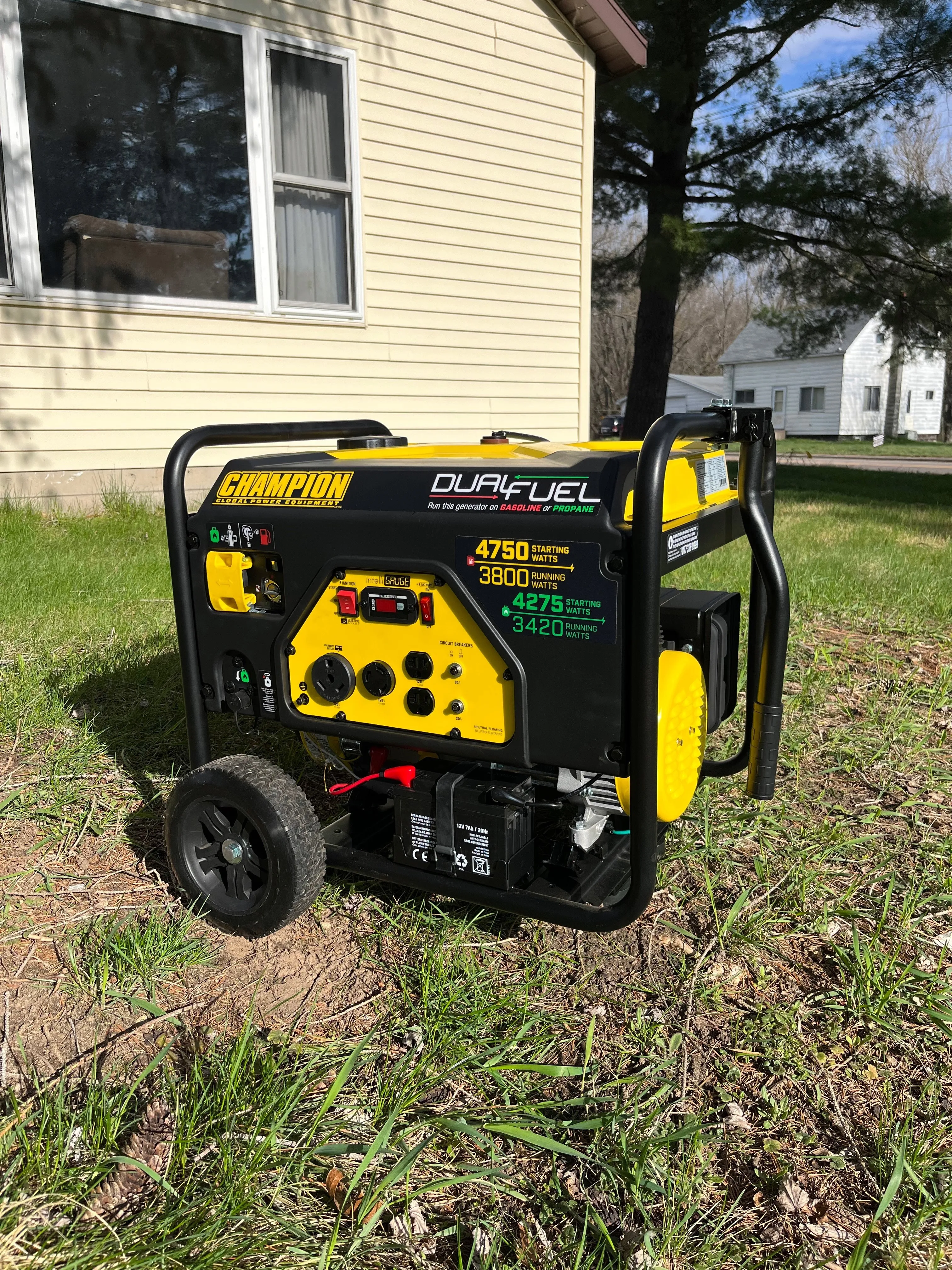 3,800w Champion Dual Fuel Generator