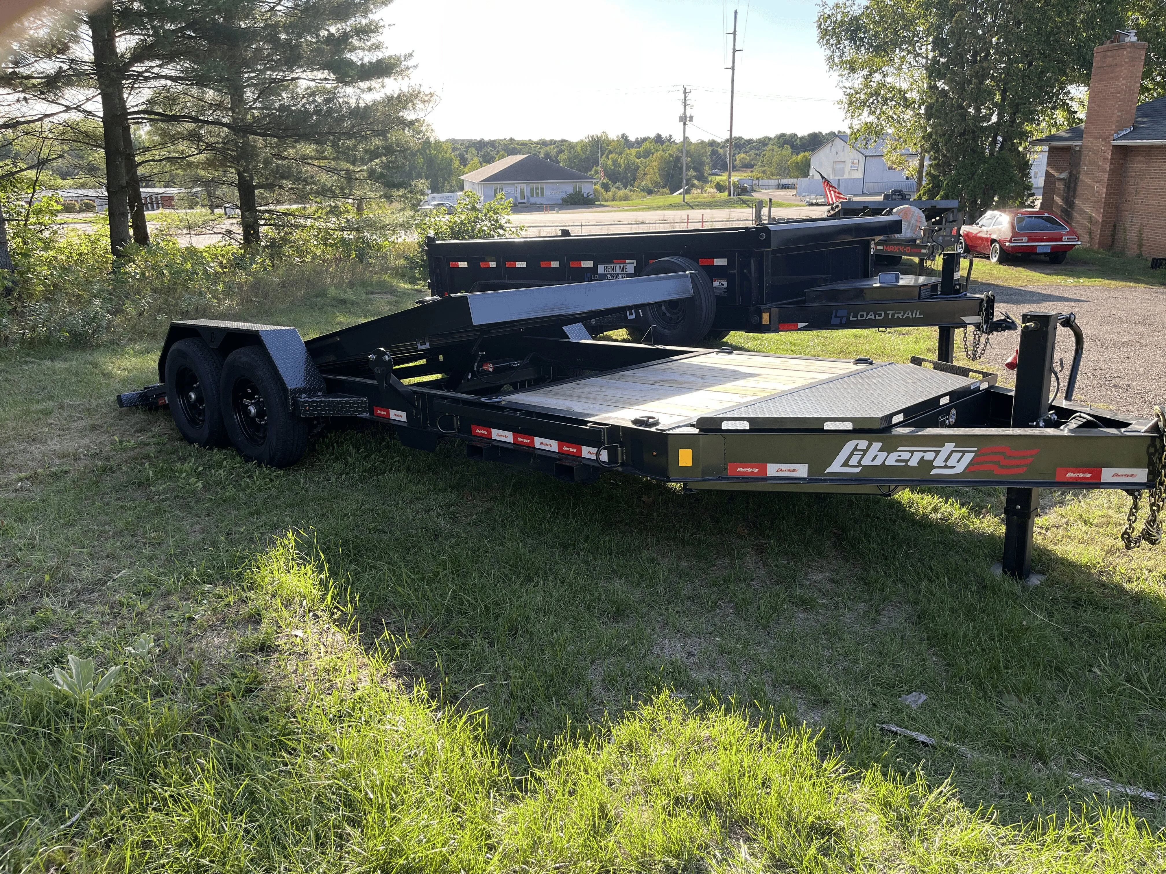 14,000 lbs GVWR Liberty Gravity Tilt Equipment Trailer