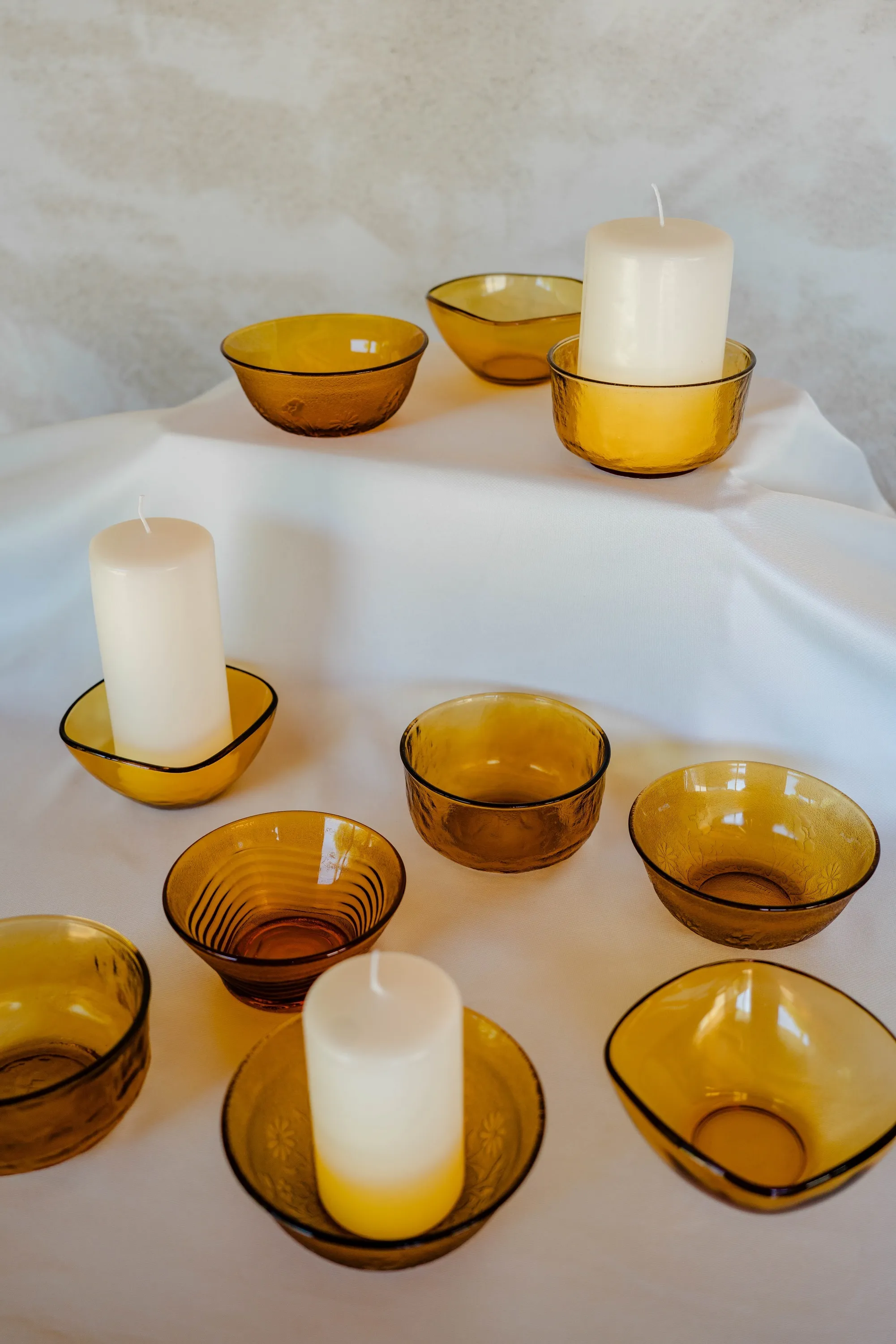 COUPELLES & RAMEQUINS VINTAGE EN VERRE | Ambré