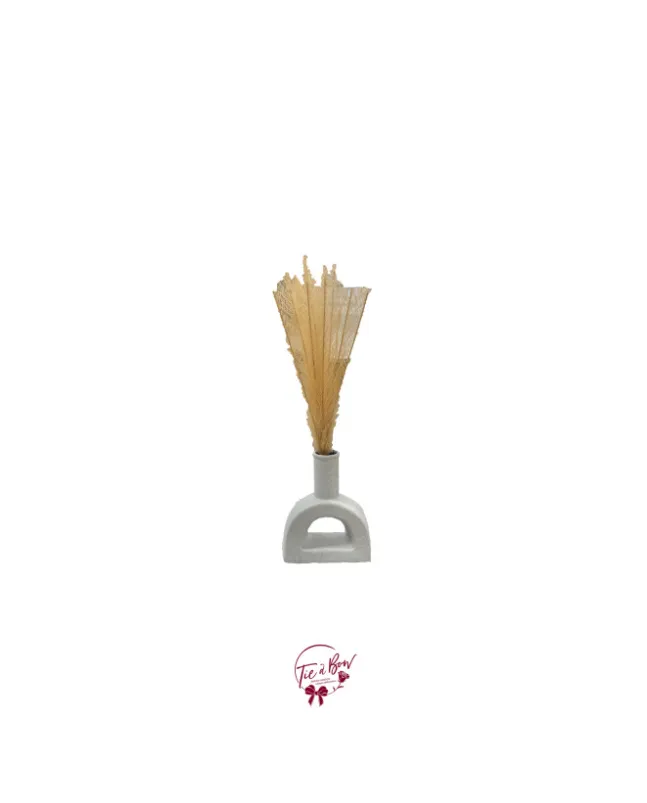  Arched Vase with Sand Color Pampas