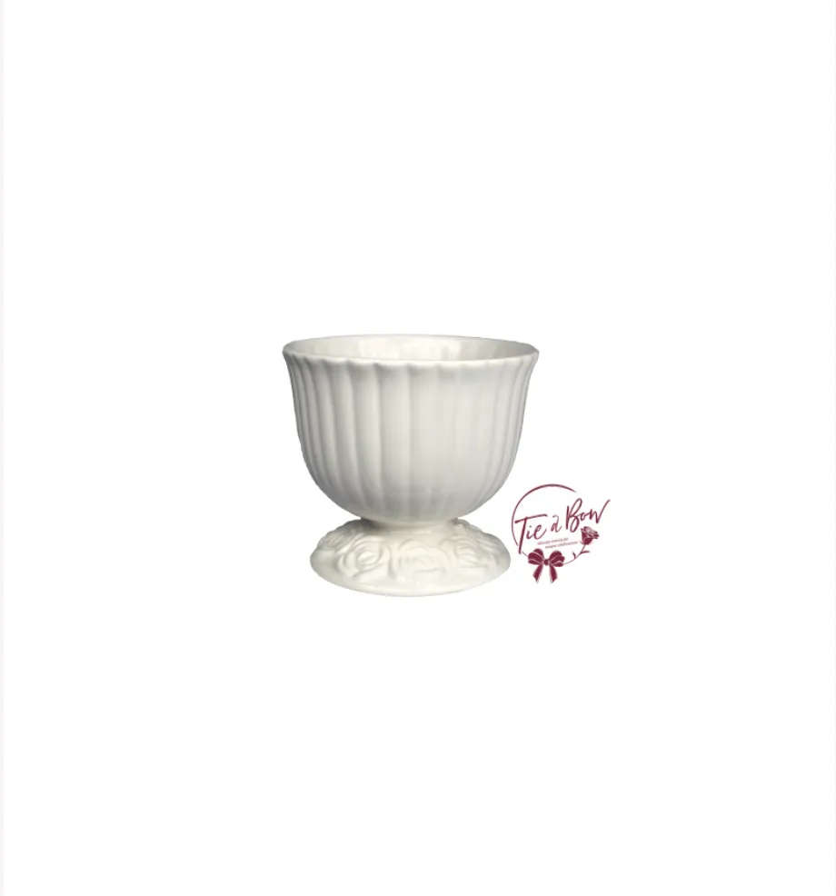 White Footed Bowl With Flower Details