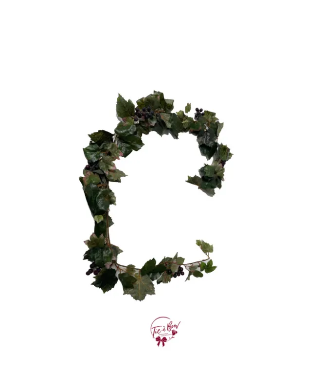 Black Berries Garland