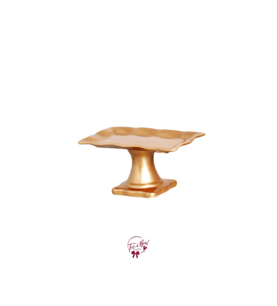 Gold Ruffled Edge Silva Rectangular Cake Stand