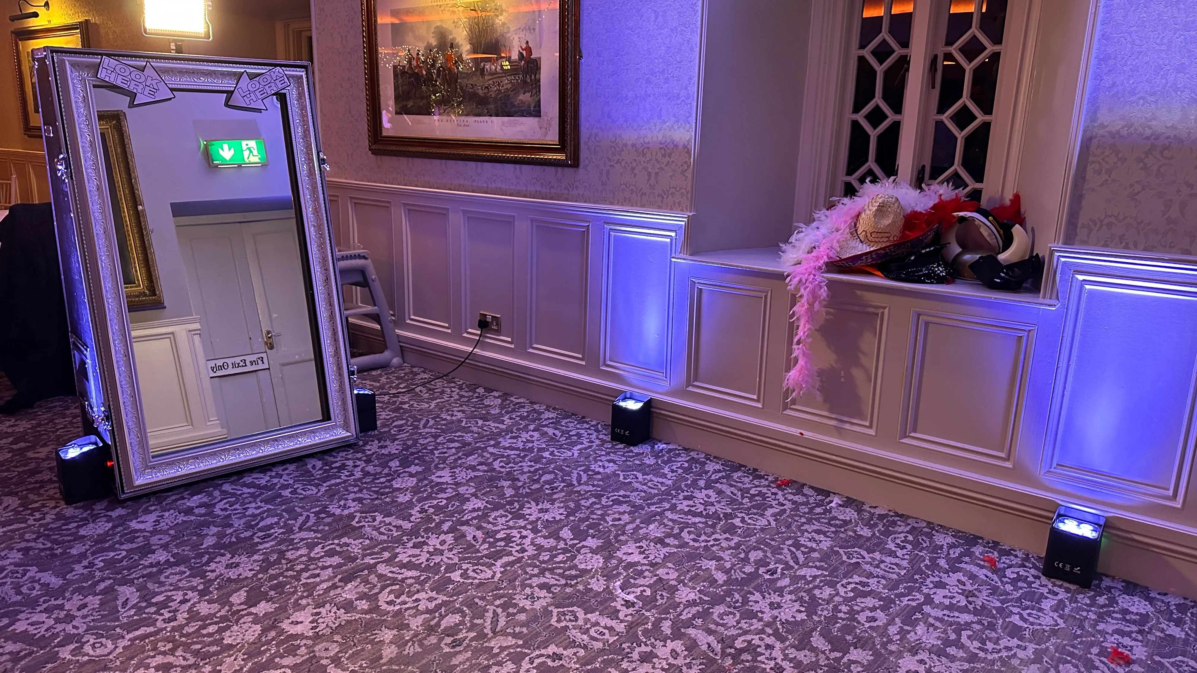 Wedding DJ & Selfie Mirror