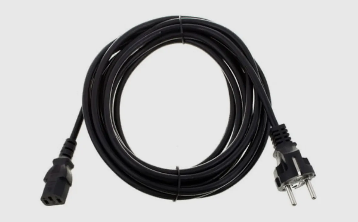 Schucko auf Kaltgeräte Kabel 5m