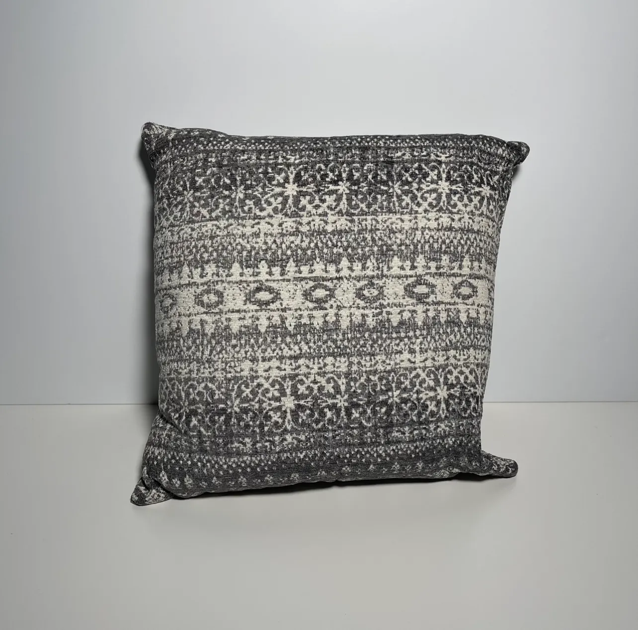 Throw Pillow - Provincial Pattern - Grey