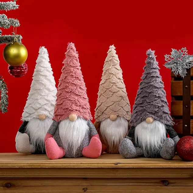 Christmas Gnomes Plush 4Pc