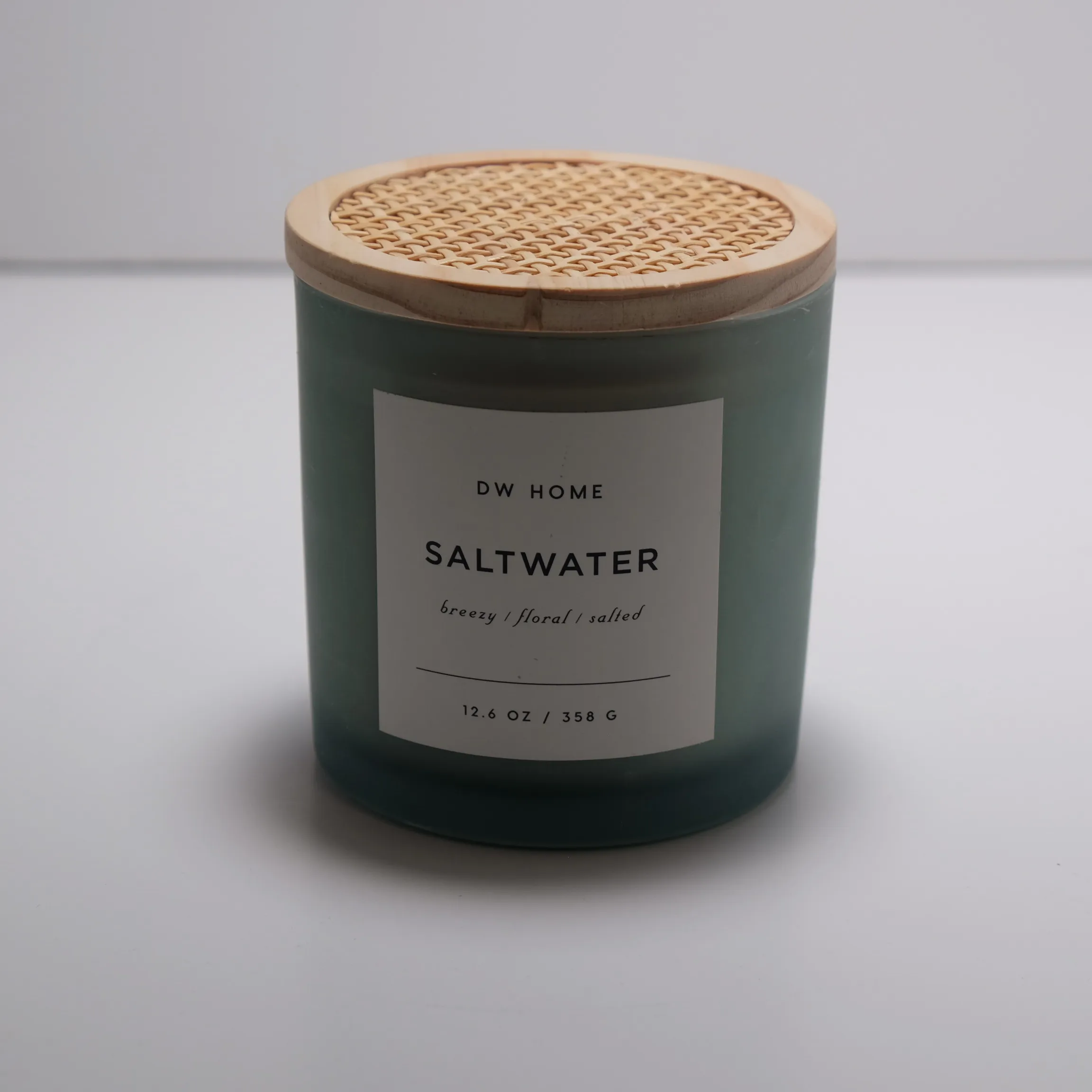 Candle - Jar Green w/ wicker top