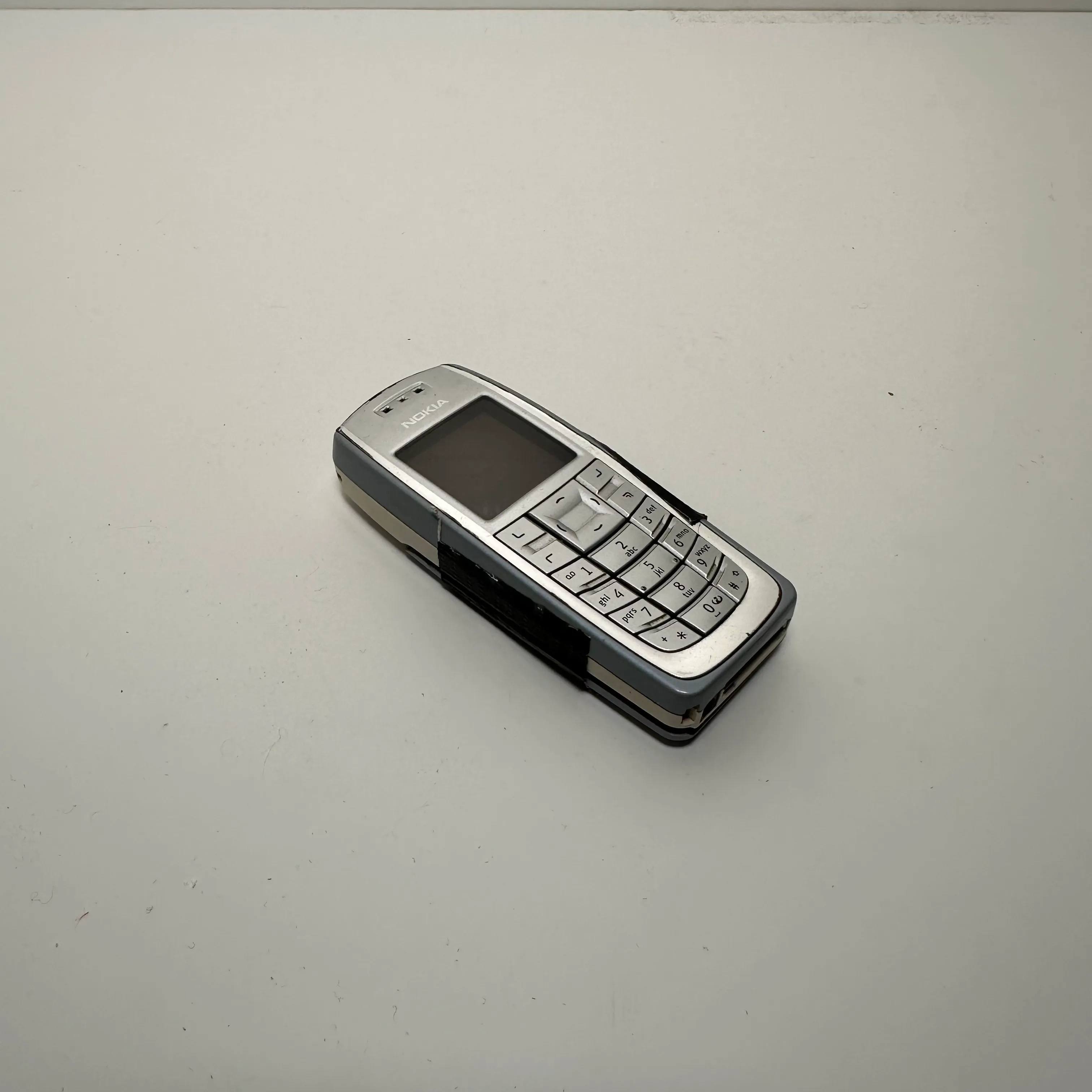 Cellphone - Vintage - Silver