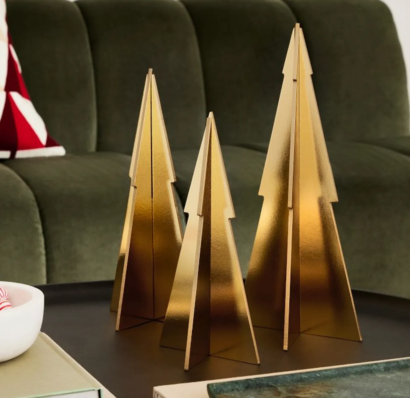 Flat Lacquer Christmas Trees Metallic - 3Pc