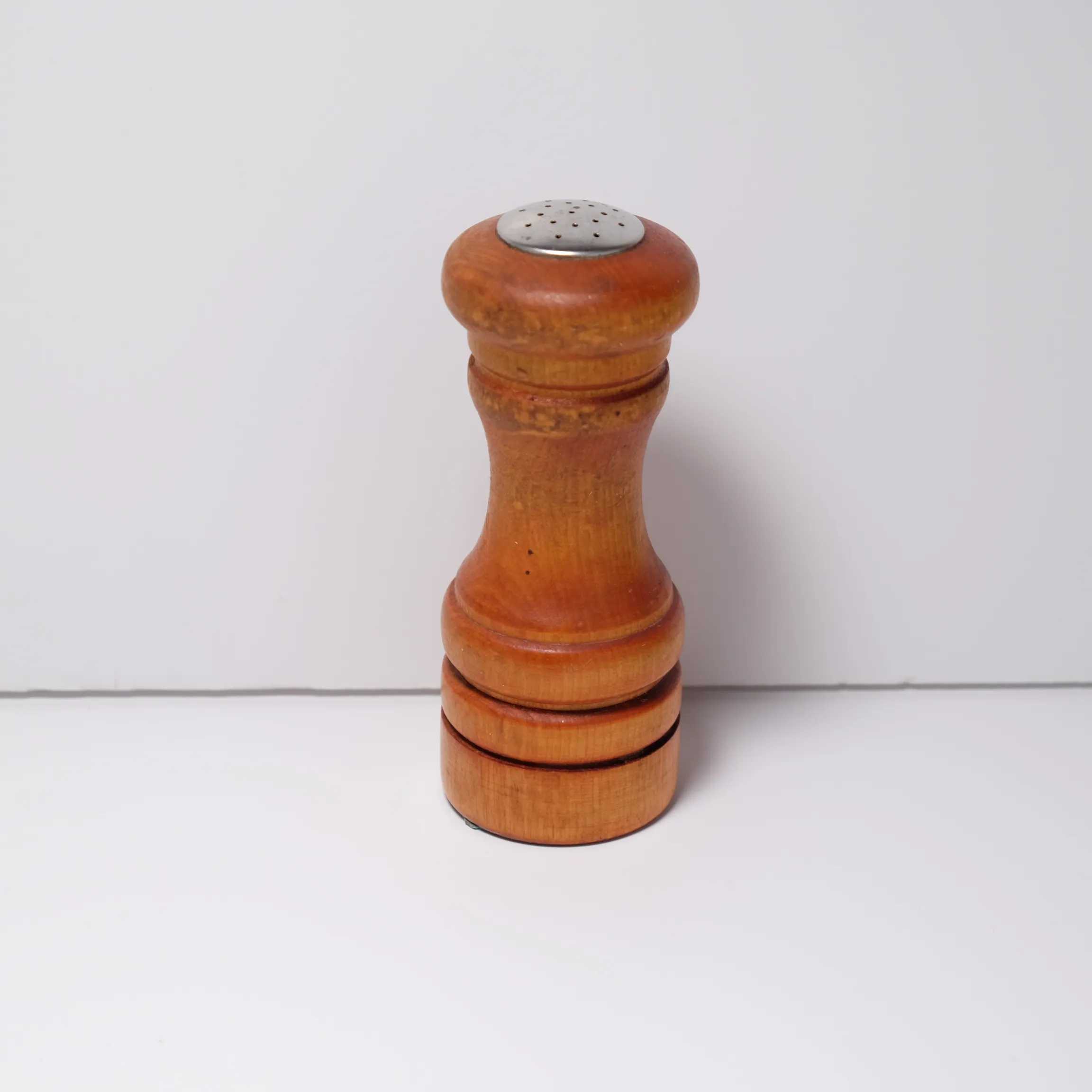 Peppermill - Medium Teak
