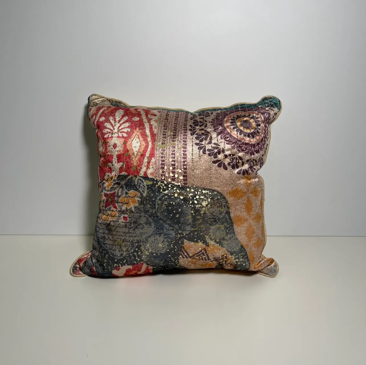 Throw Pillow - Easten Pattern 