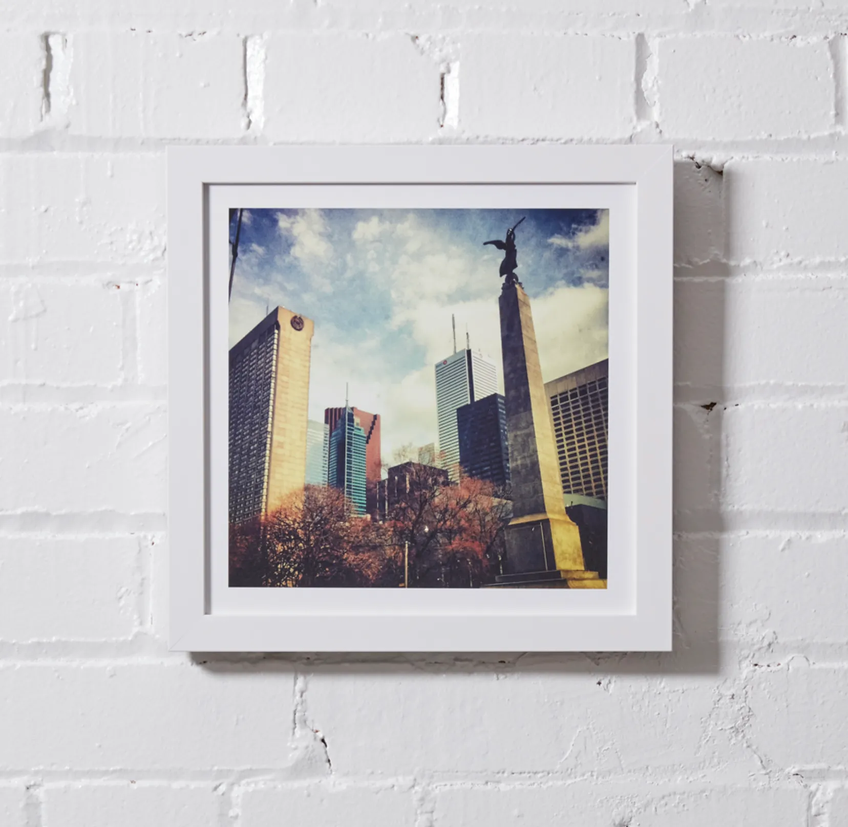 #P012 Photography Framed 10x10