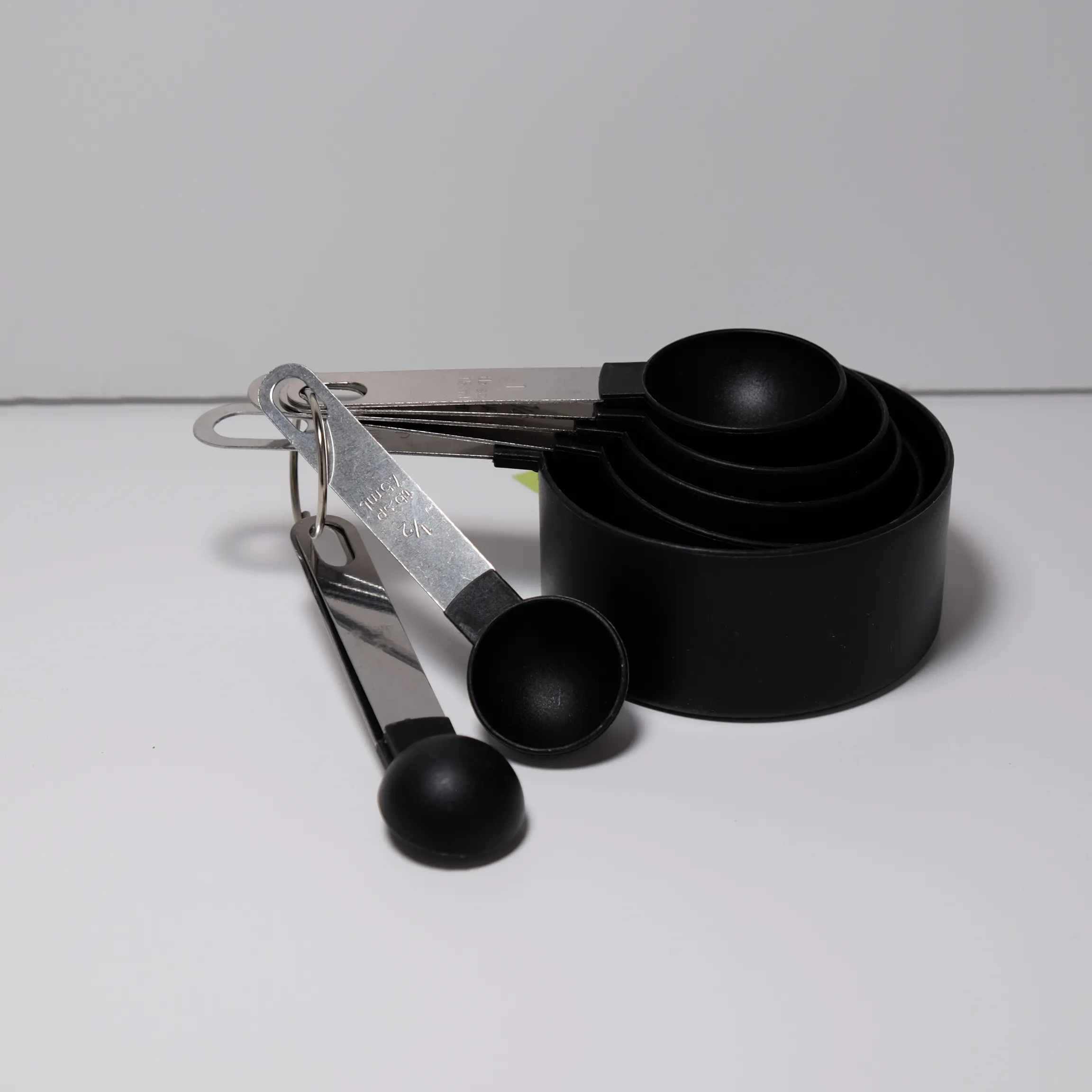 Measuring Cups Black