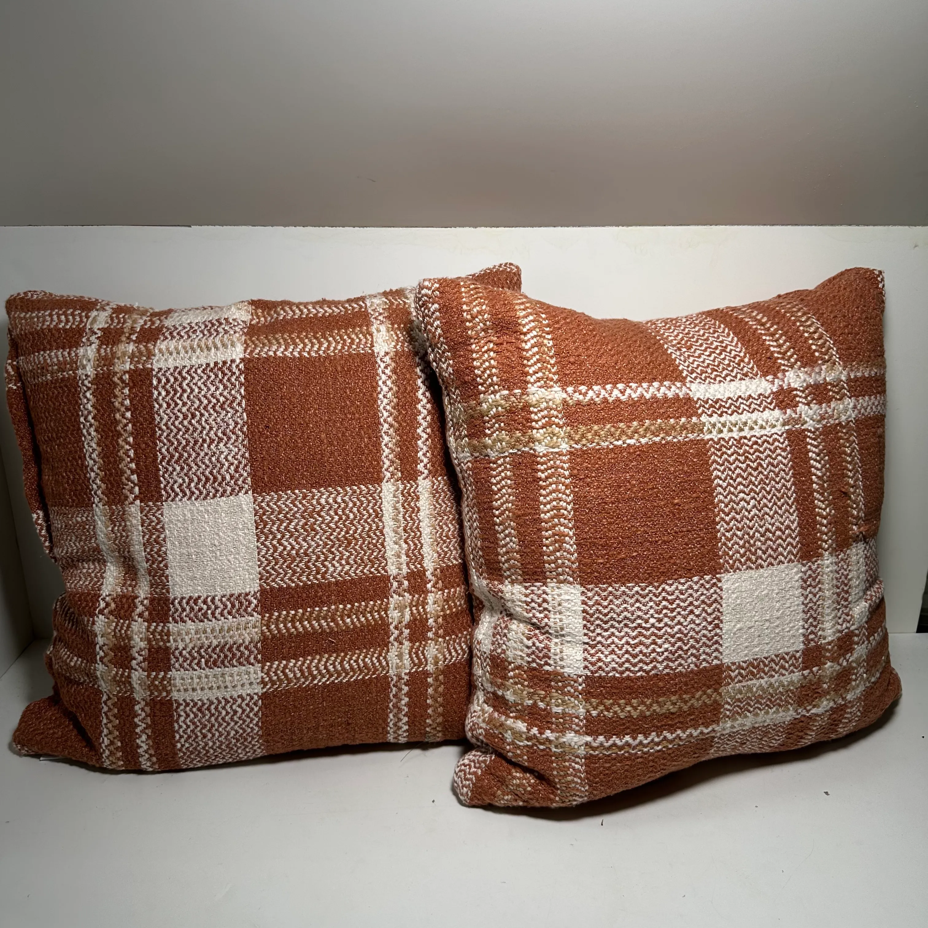 Throw Pillow - Checkered - Orange/White