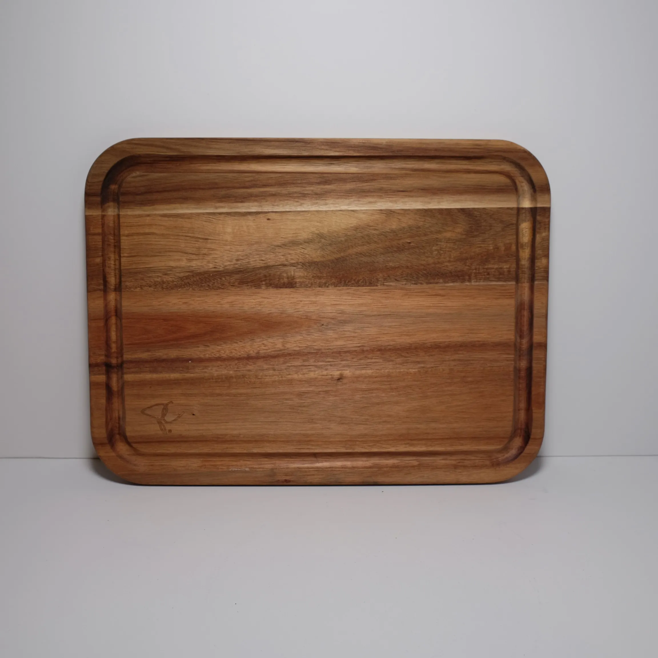 Cutting Board - Rectangle - Walnut - Medium