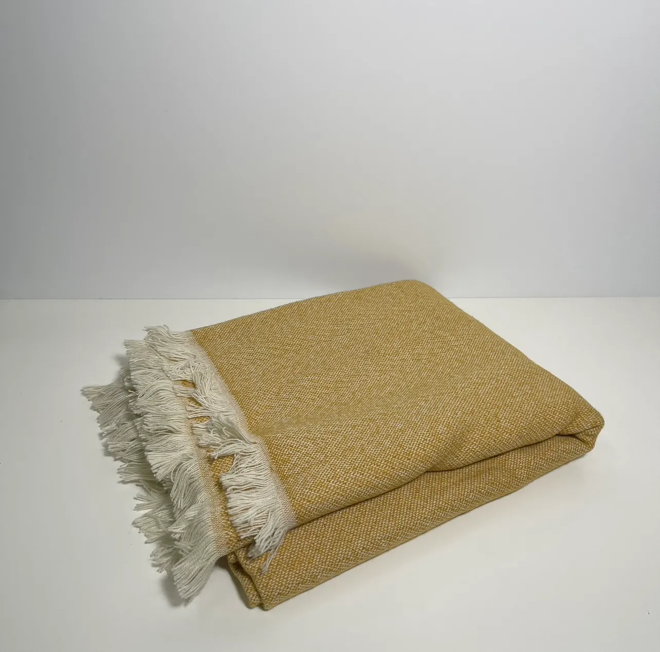Throw Blanket - Yellow with Fringle - 26" x 62"
