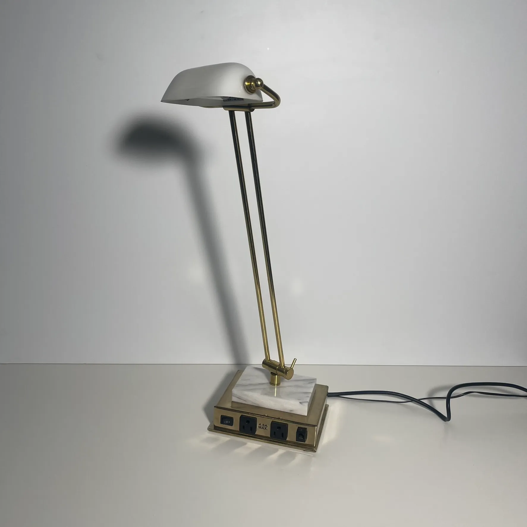 Source Task Desk Lamp