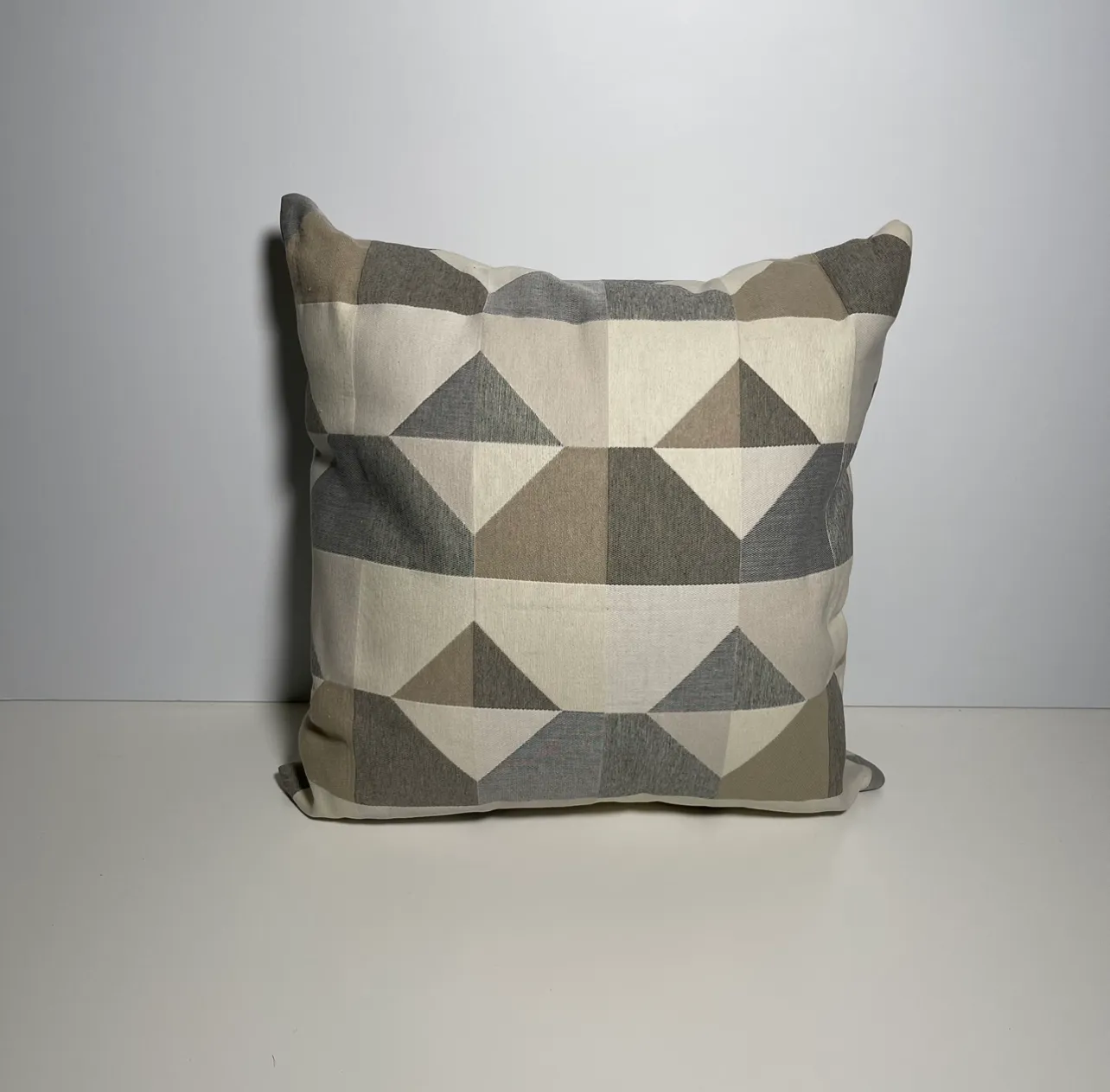 Throw Pillow - Pattern Triangles
