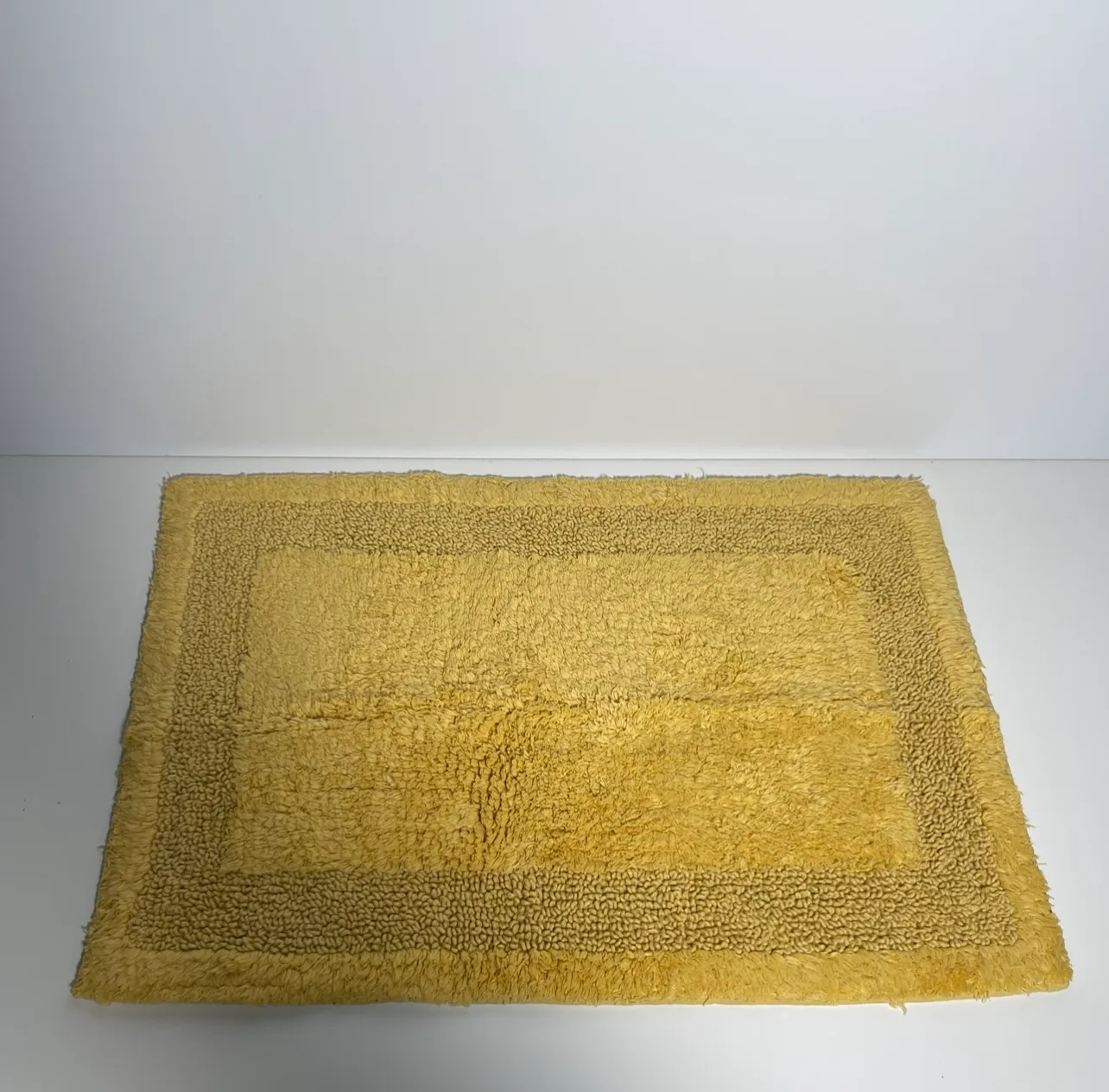 Bathroom Mat - Yellow - Set of 2 - 24"x16" & 31"x16"