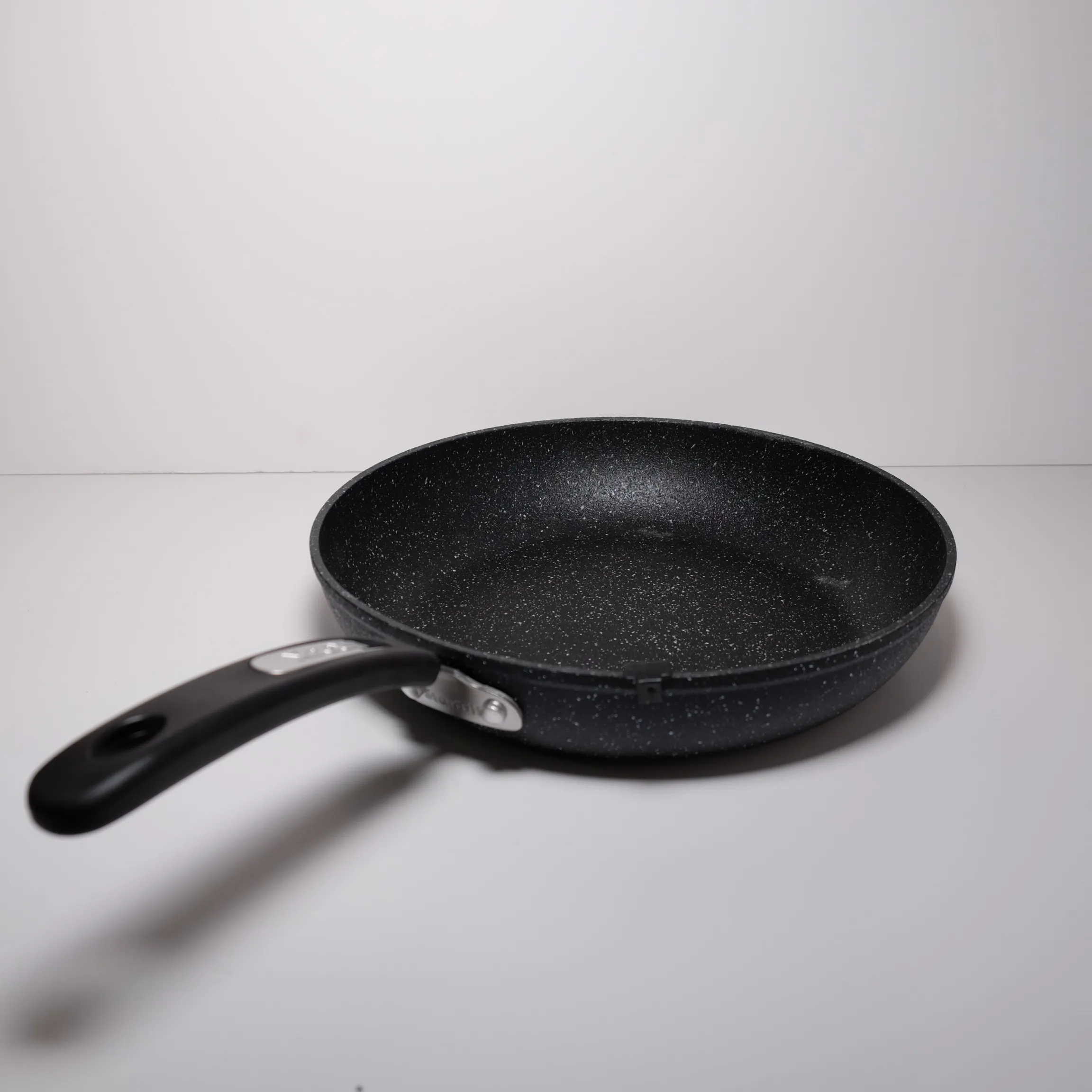 12" Frying Pan - Black Speckled