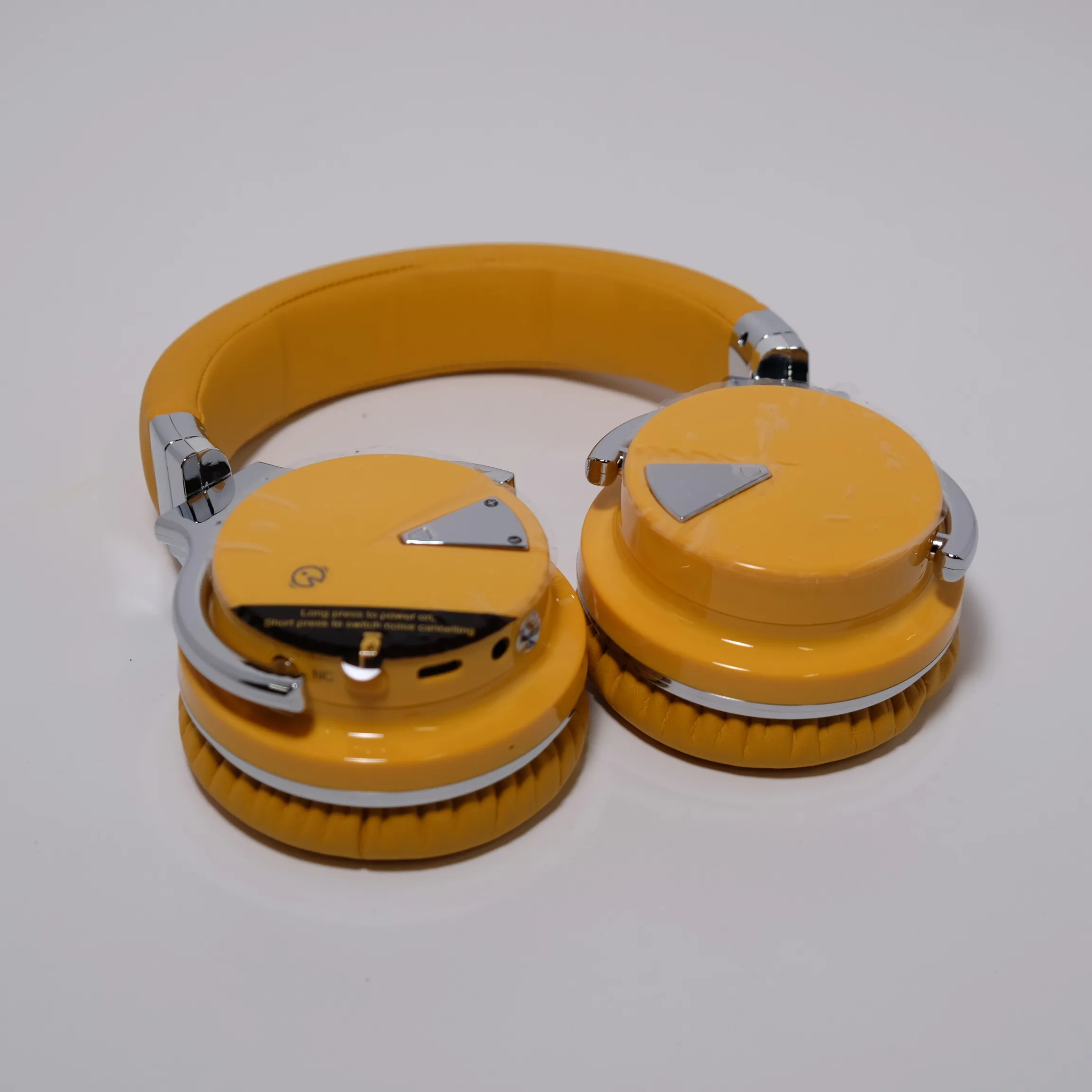 Headphones - Orange Tech