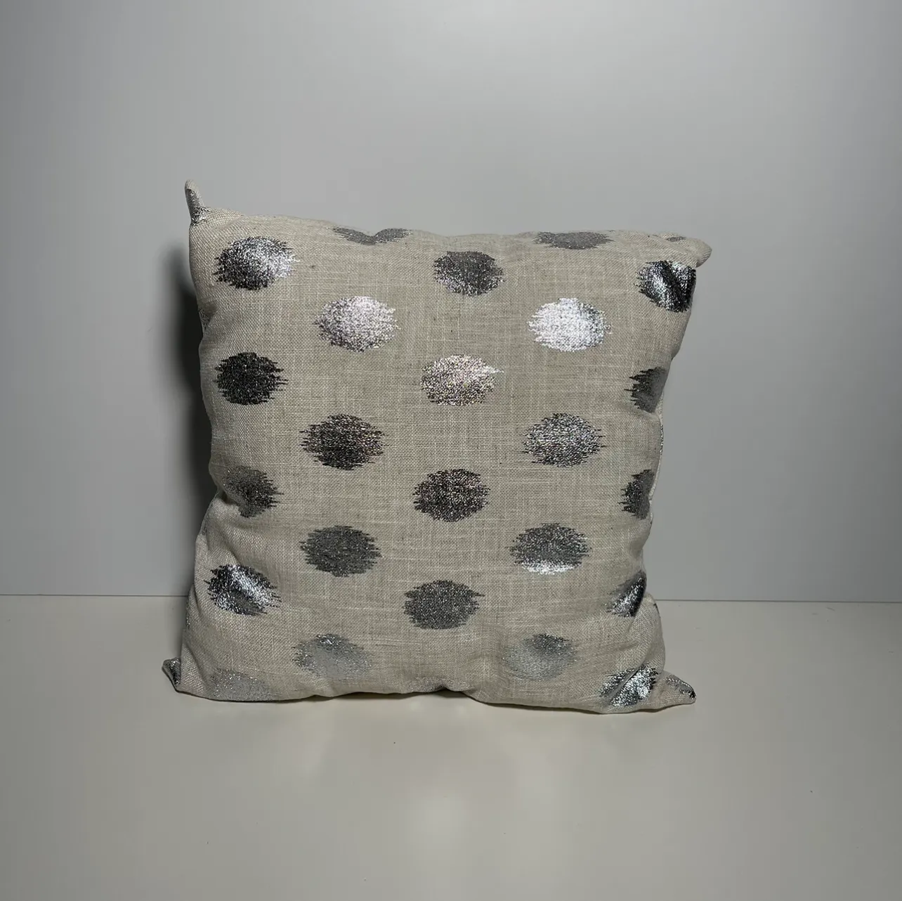 Throw Pillow - Dots Pattern - Beige & Silver