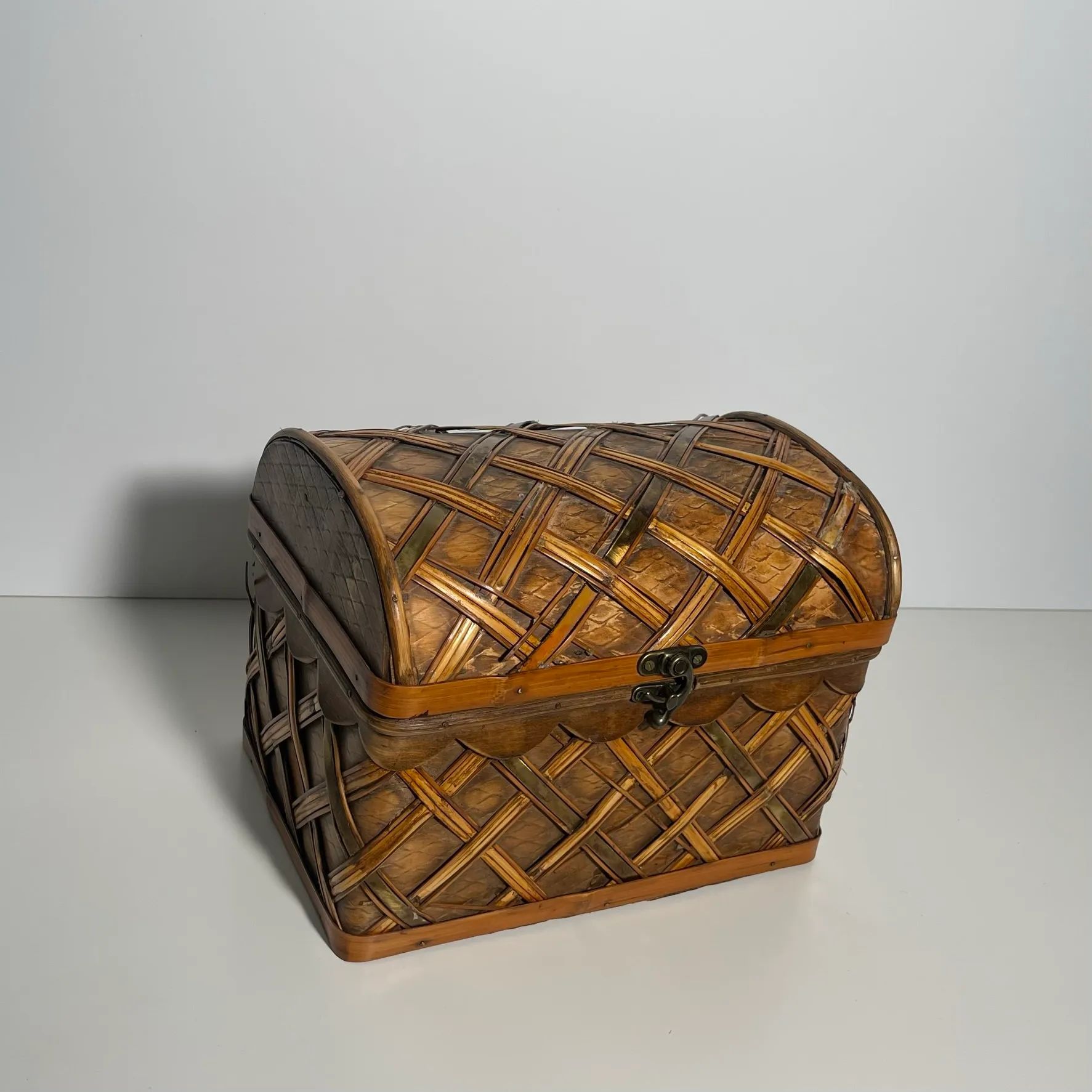 Wooden Wicker - Vintage - Medium