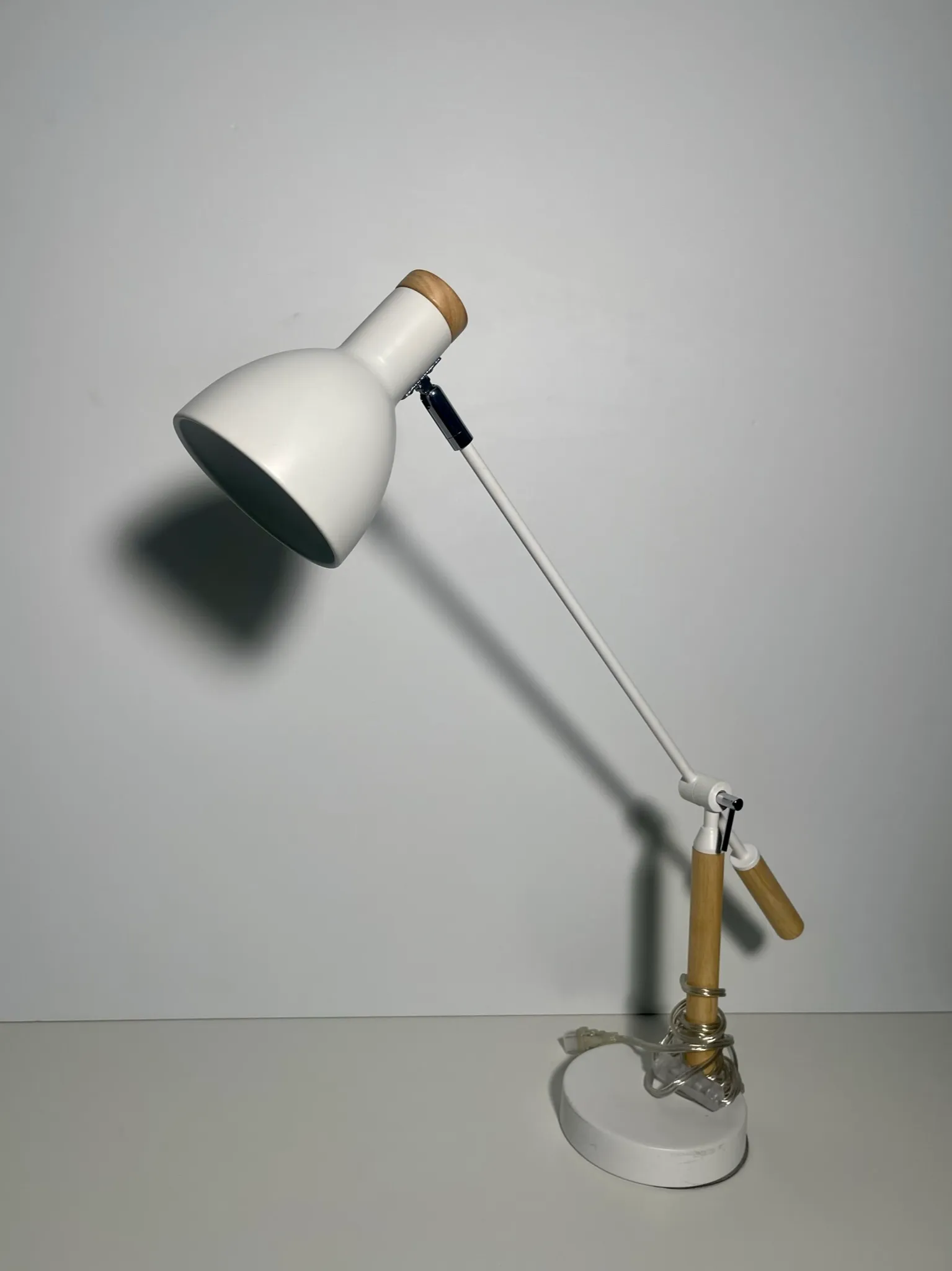 Grace Wooden Desk Lamp