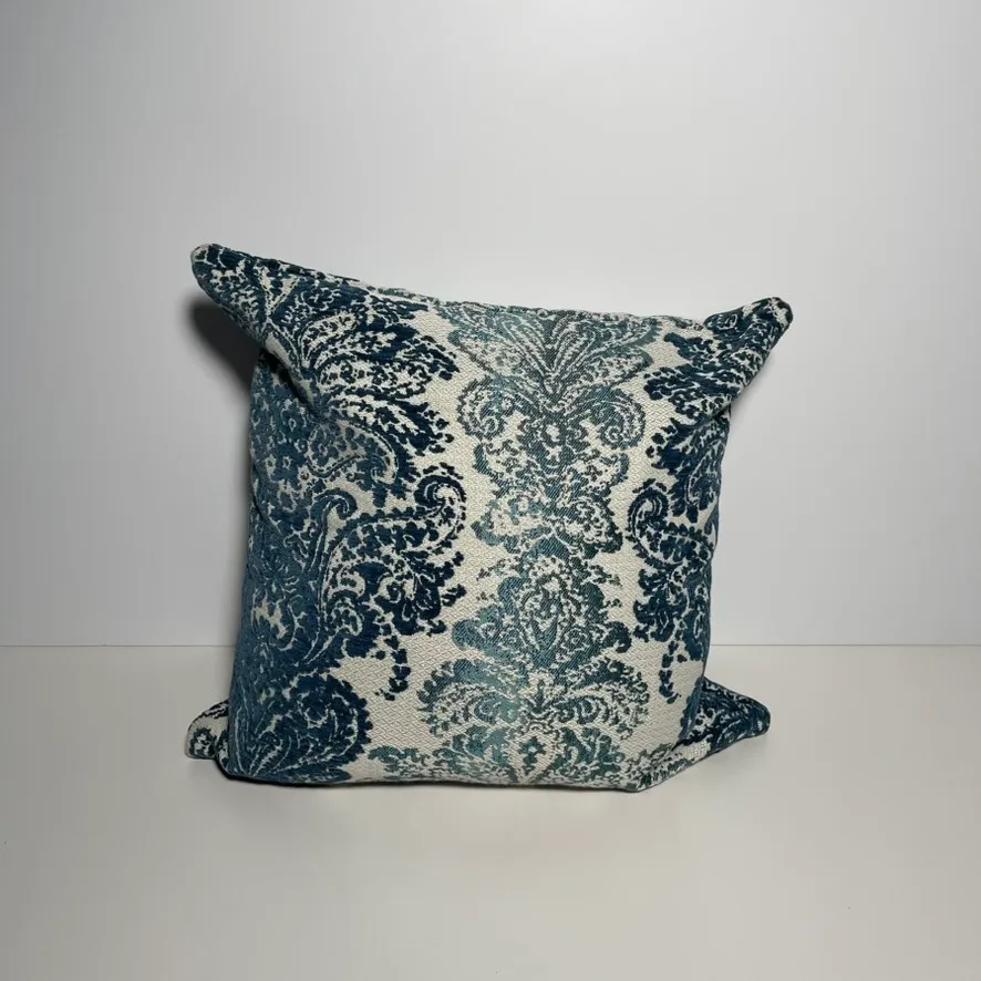 Throw Pillow - Blue - Provincional Pattern