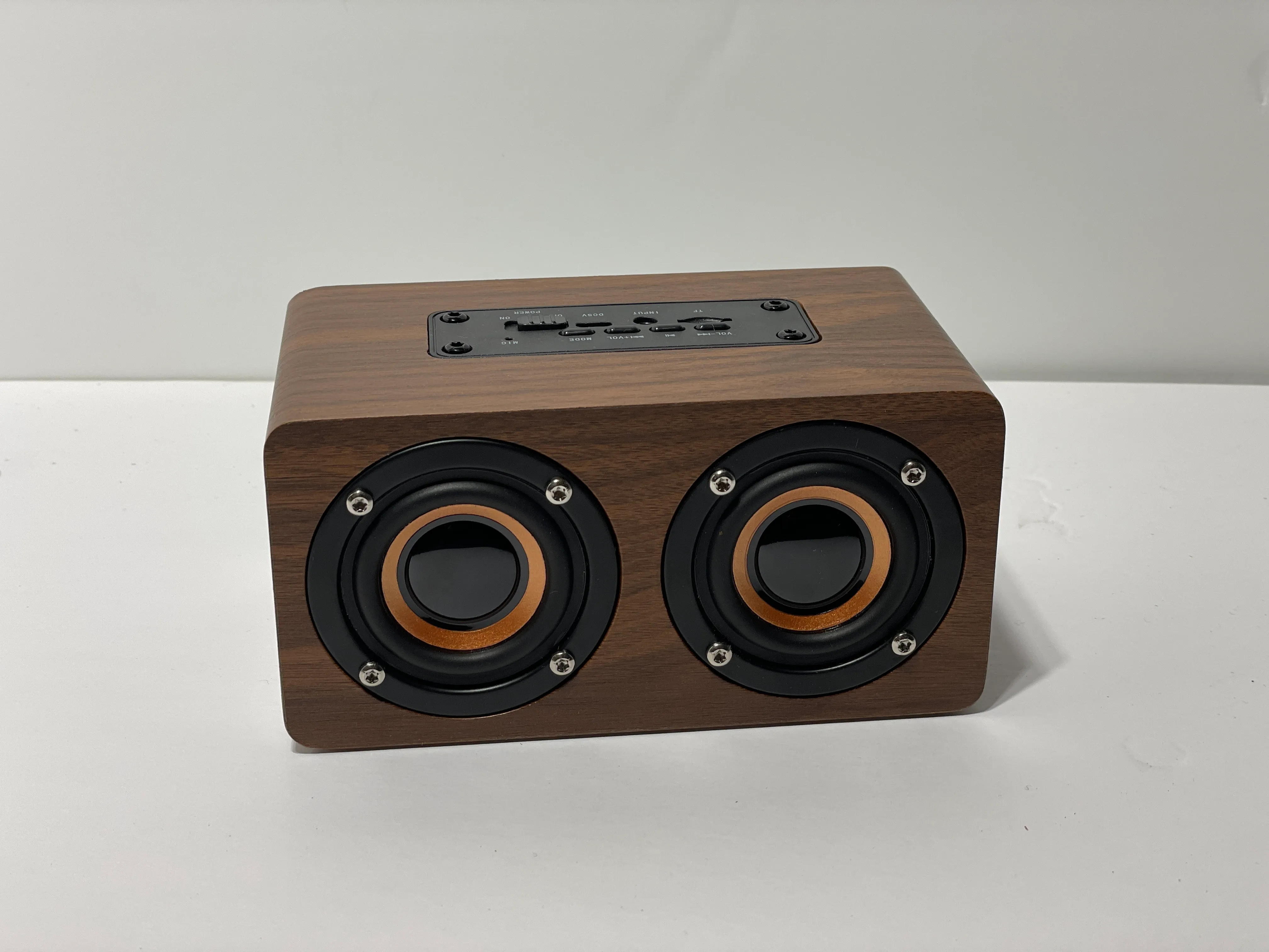 Alarm Clock - Speaker Vintage