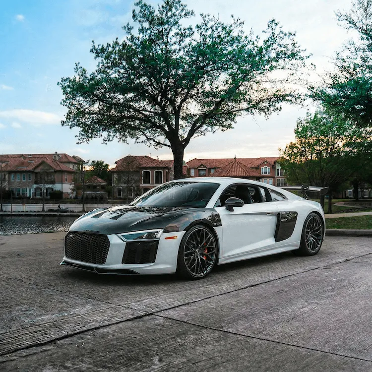 Audi R8