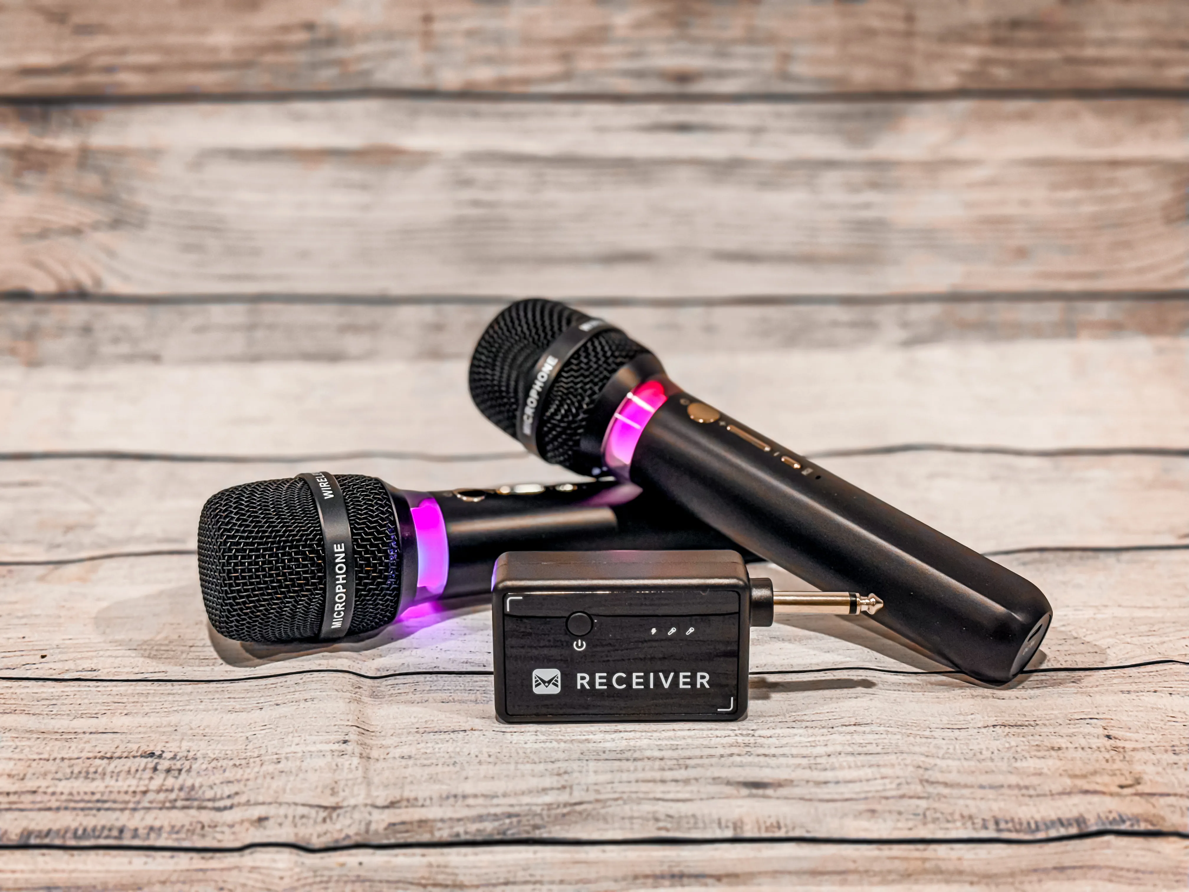 Wireless RGB Microphone 