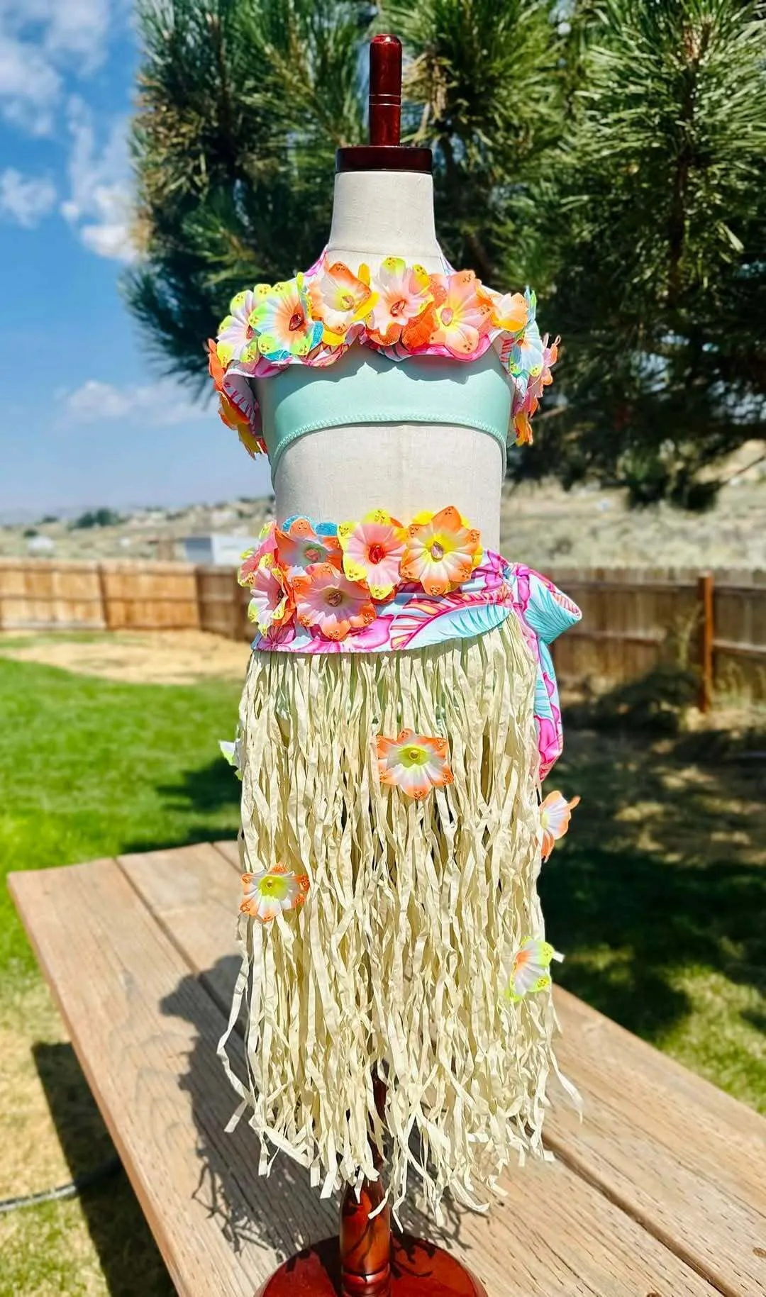 Hula Girl Ooc
