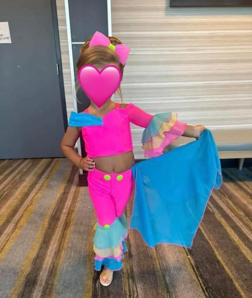 Rby Belle Casual with cape