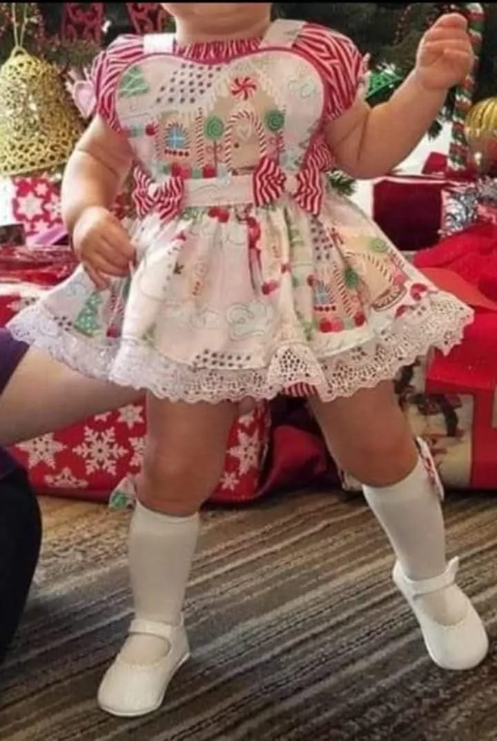 Pink Gingerbread Christmas Wear 