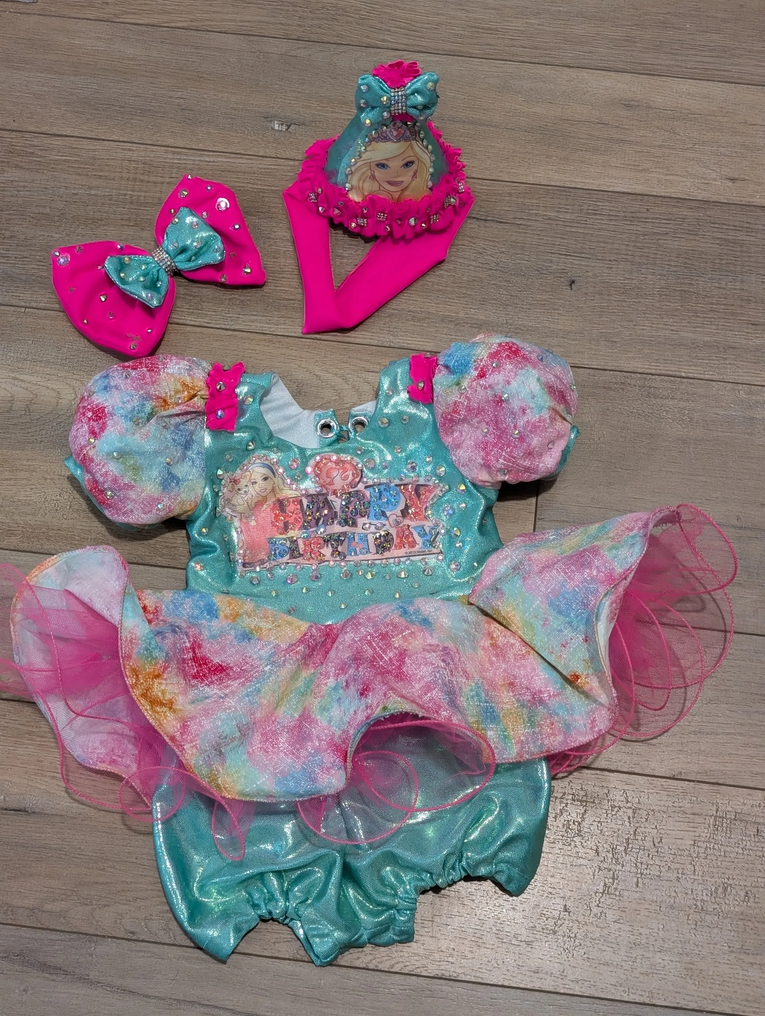 Birthday Barbie Ooc