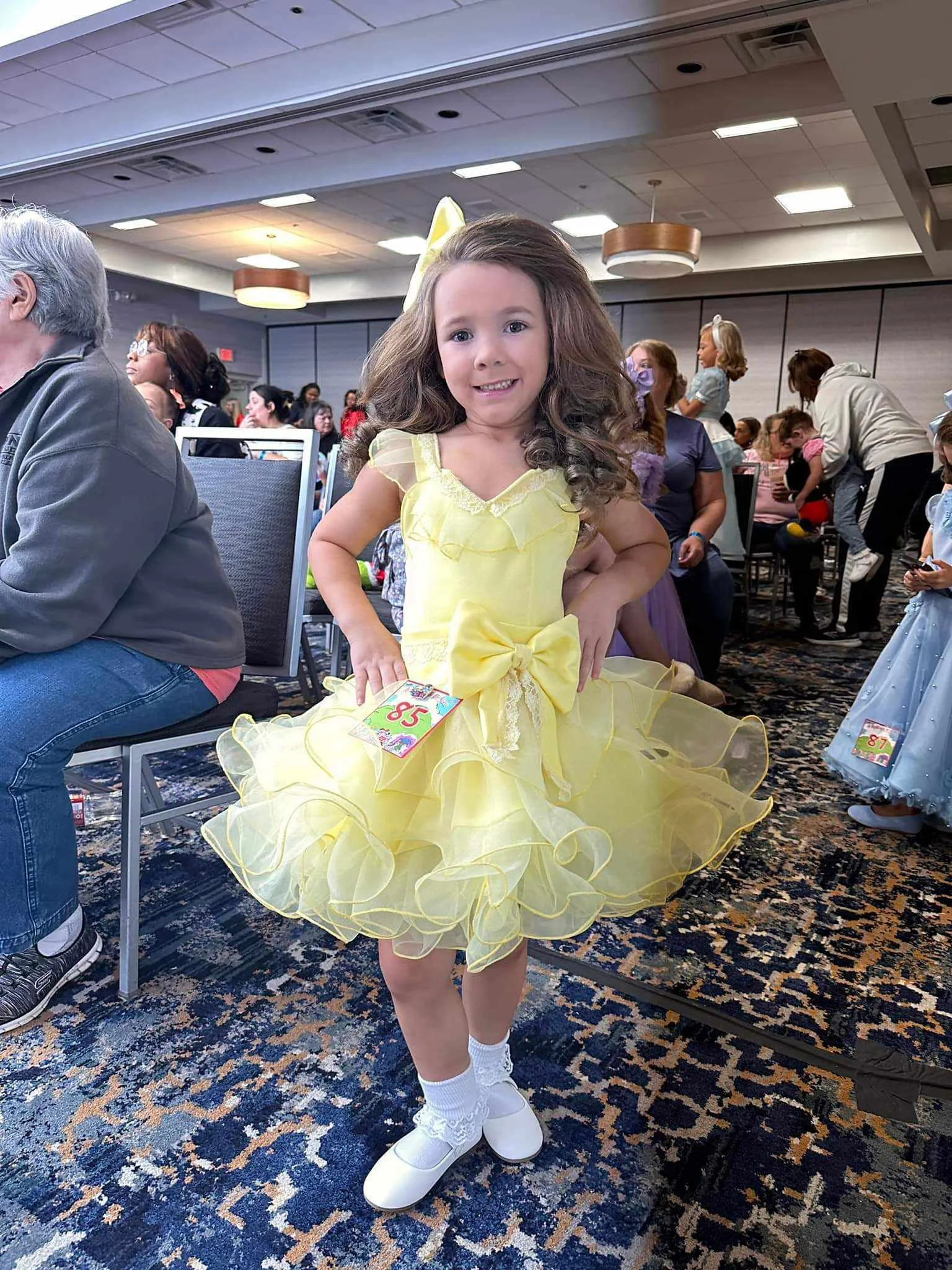 Yellow Bonnie Fuller Natural 