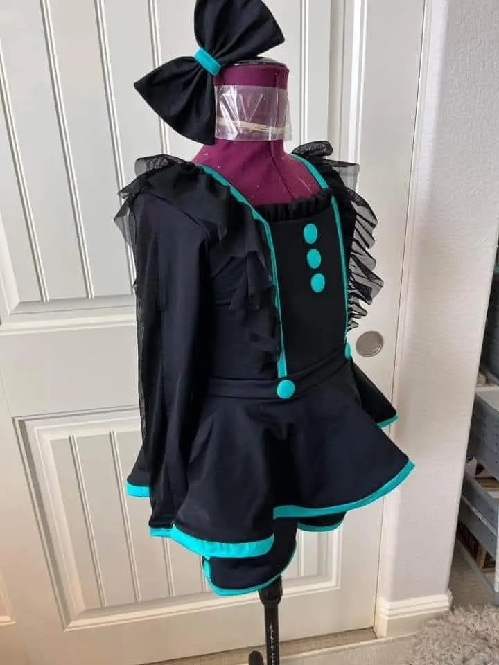 Black and Teal Cinderella Fashions Casual 