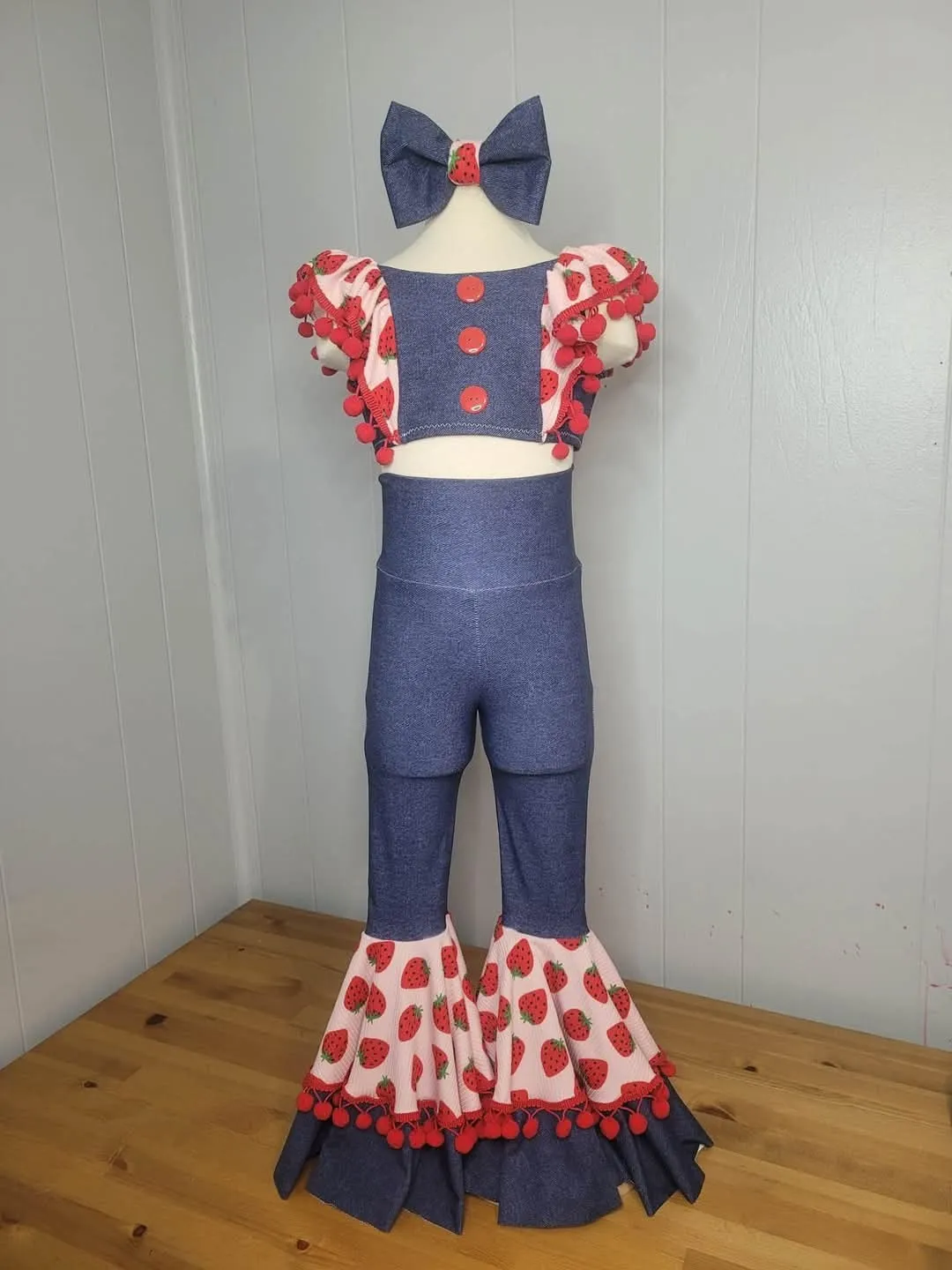 Strawberry Casual Wear 