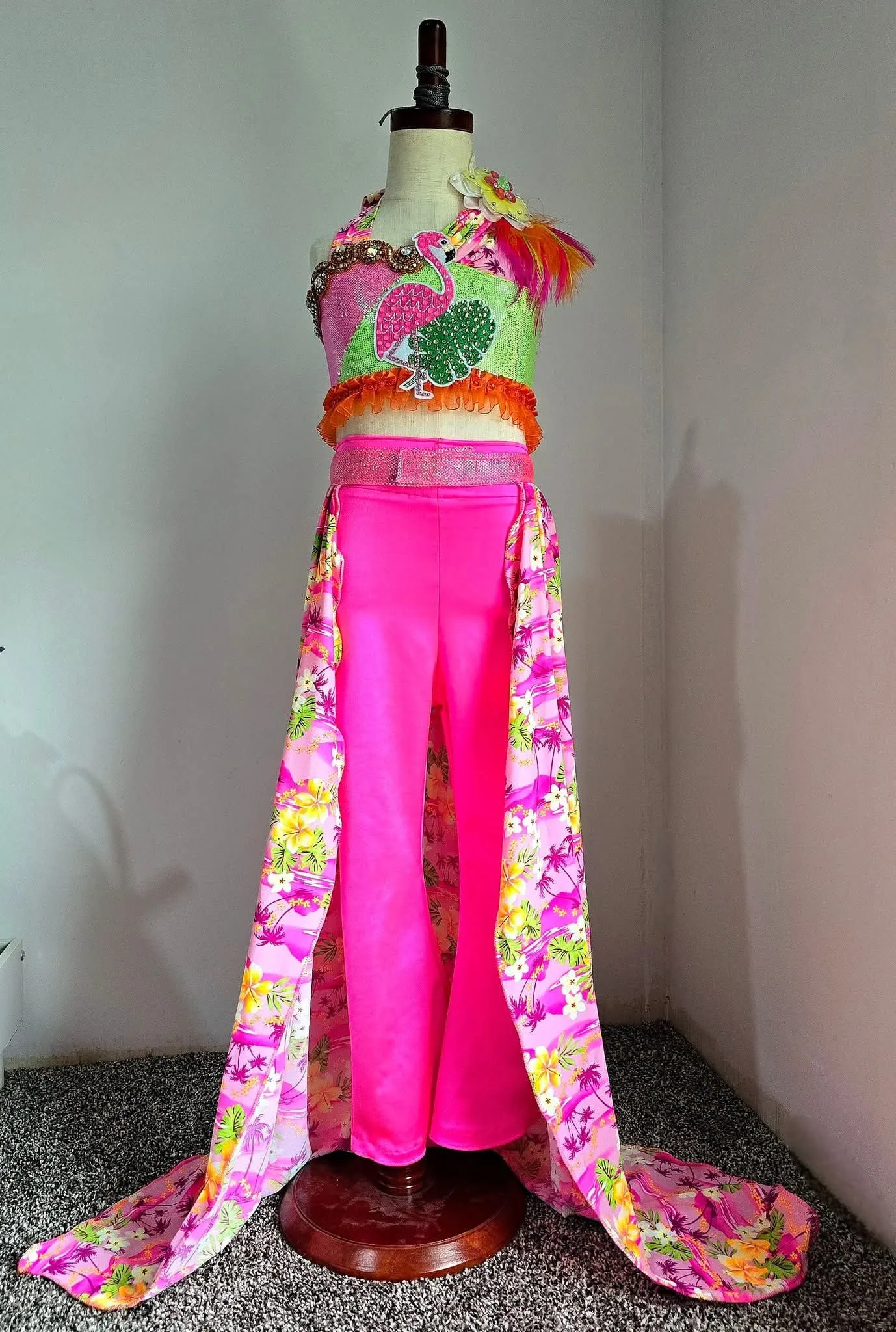 Flaming Fun Fashion/Ooc