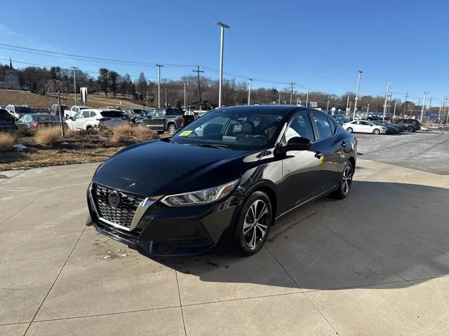 Nissan Sentra 2022 (Black)