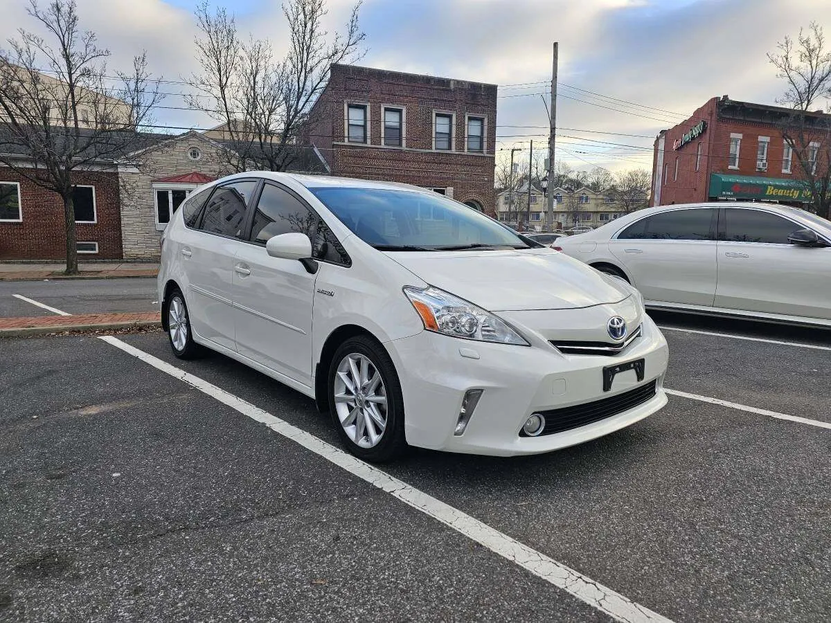 Toyota Prius 2013