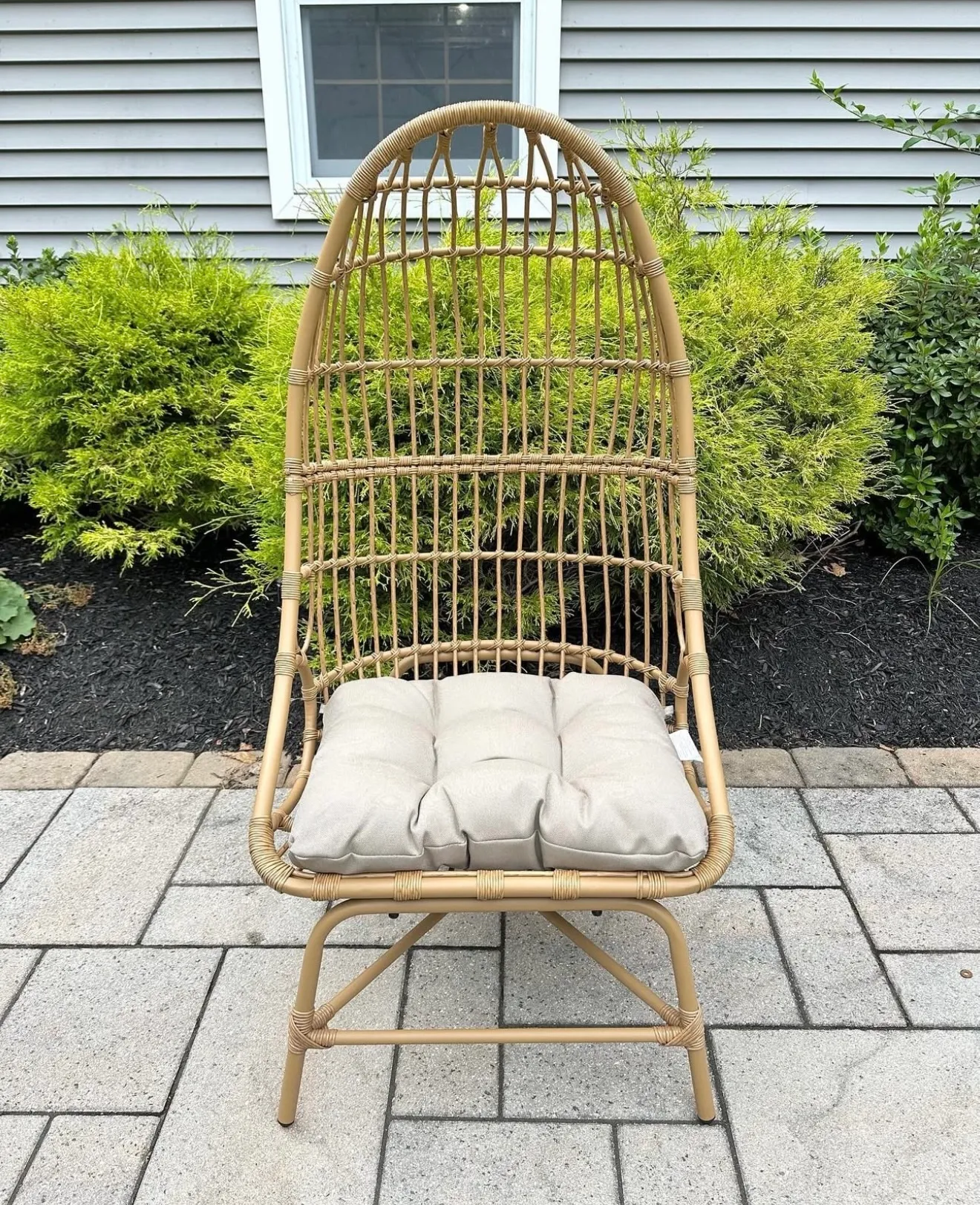    Wicker Basket Chair