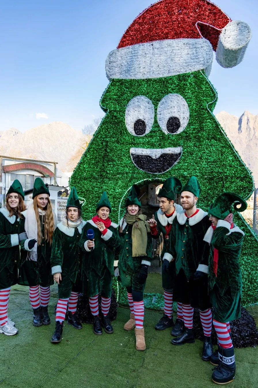 Natale grandi installazioni collection image