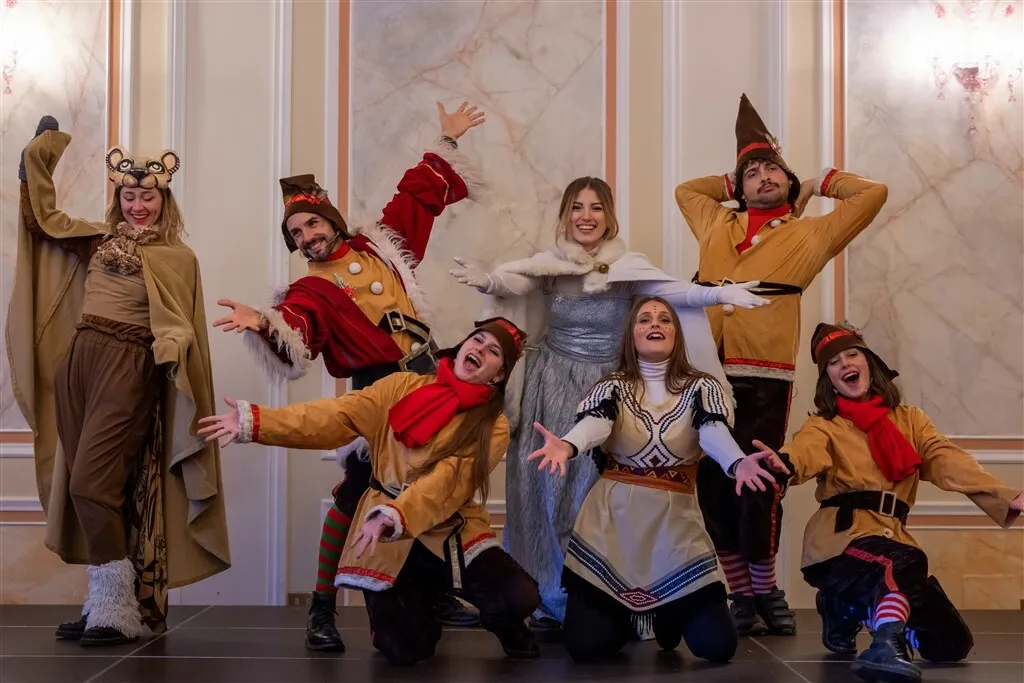 Animazione di eventi  natalizi, musical, elfi, villaggi, babbo natale